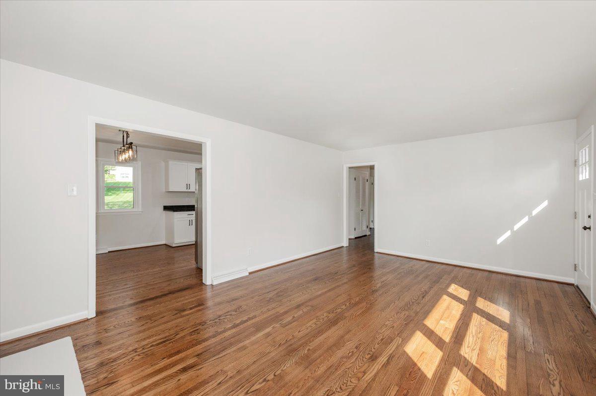 ORCHARD HILLS - Residential