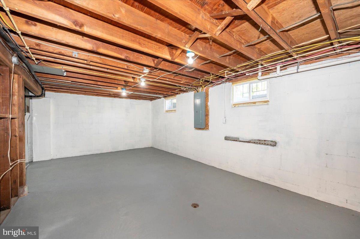 ORCHARD HILLS - Residential