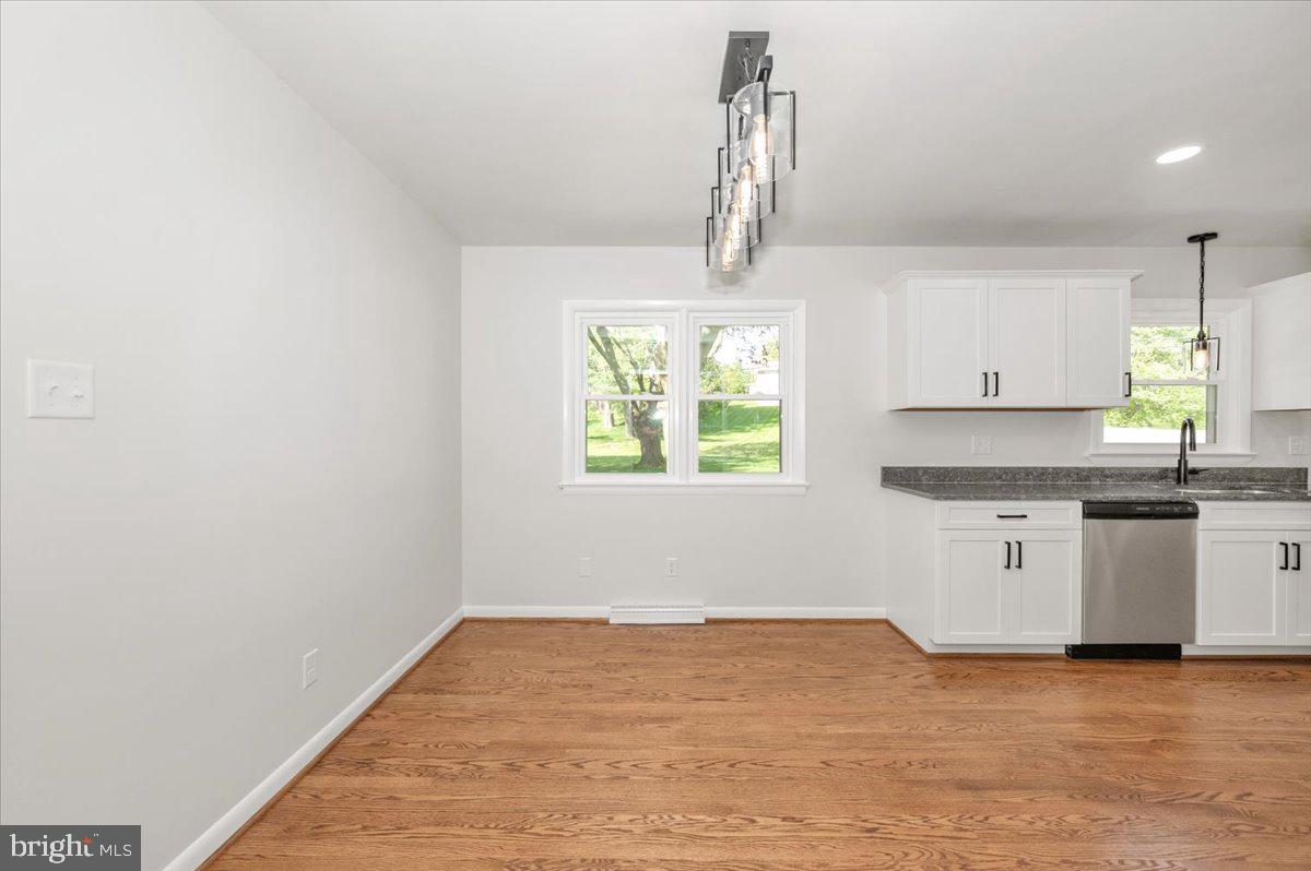 ORCHARD HILLS - Residential