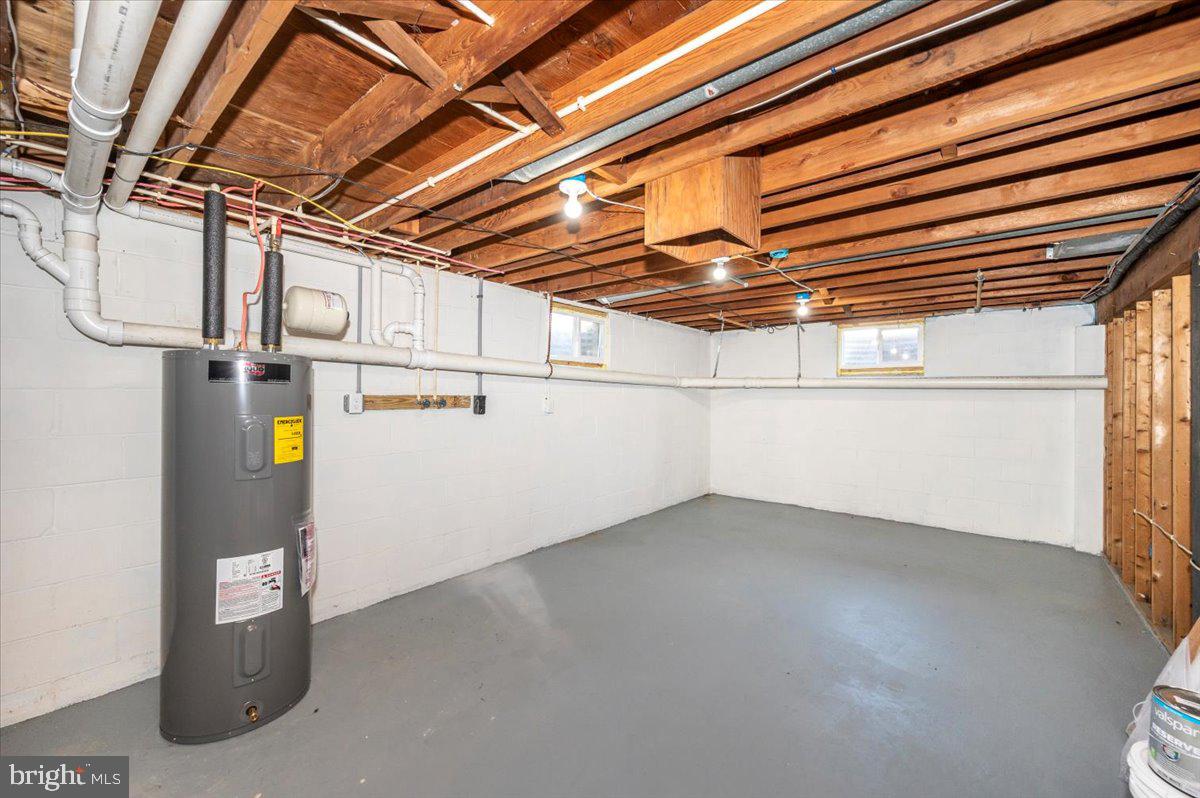 ORCHARD HILLS - Residential