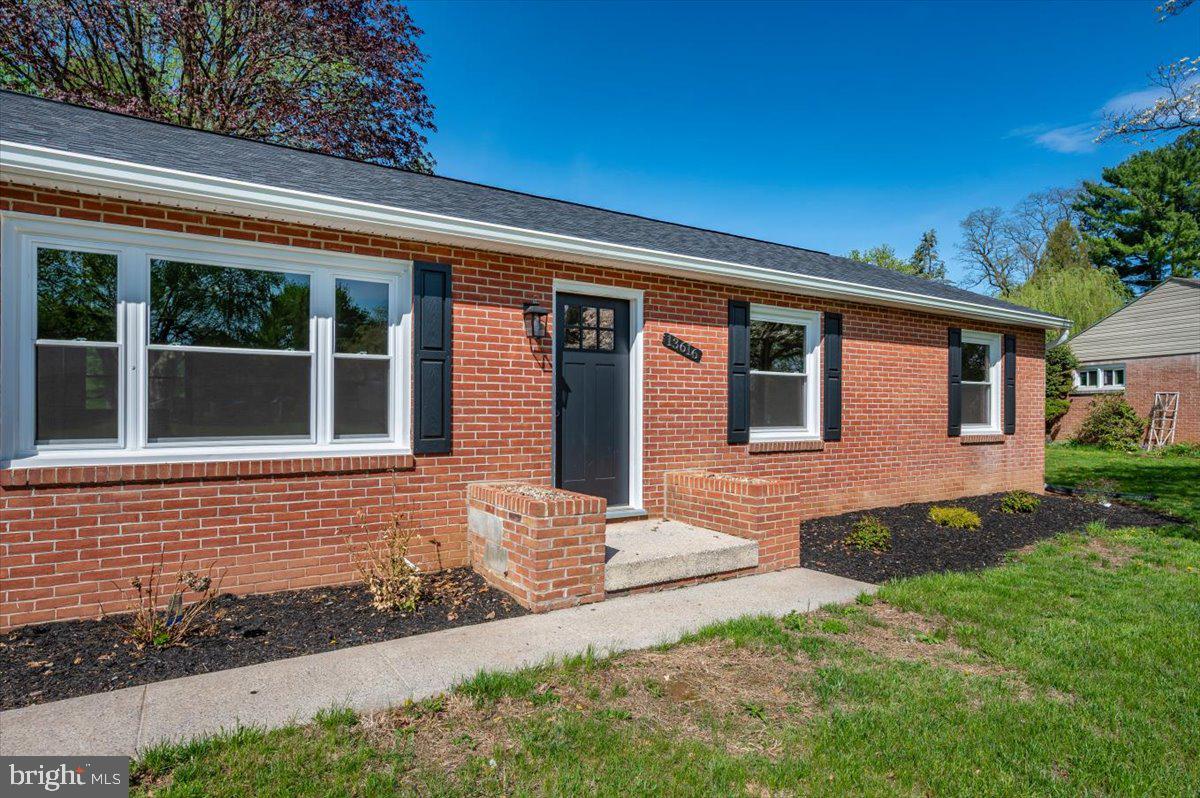 ORCHARD HILLS - Residential