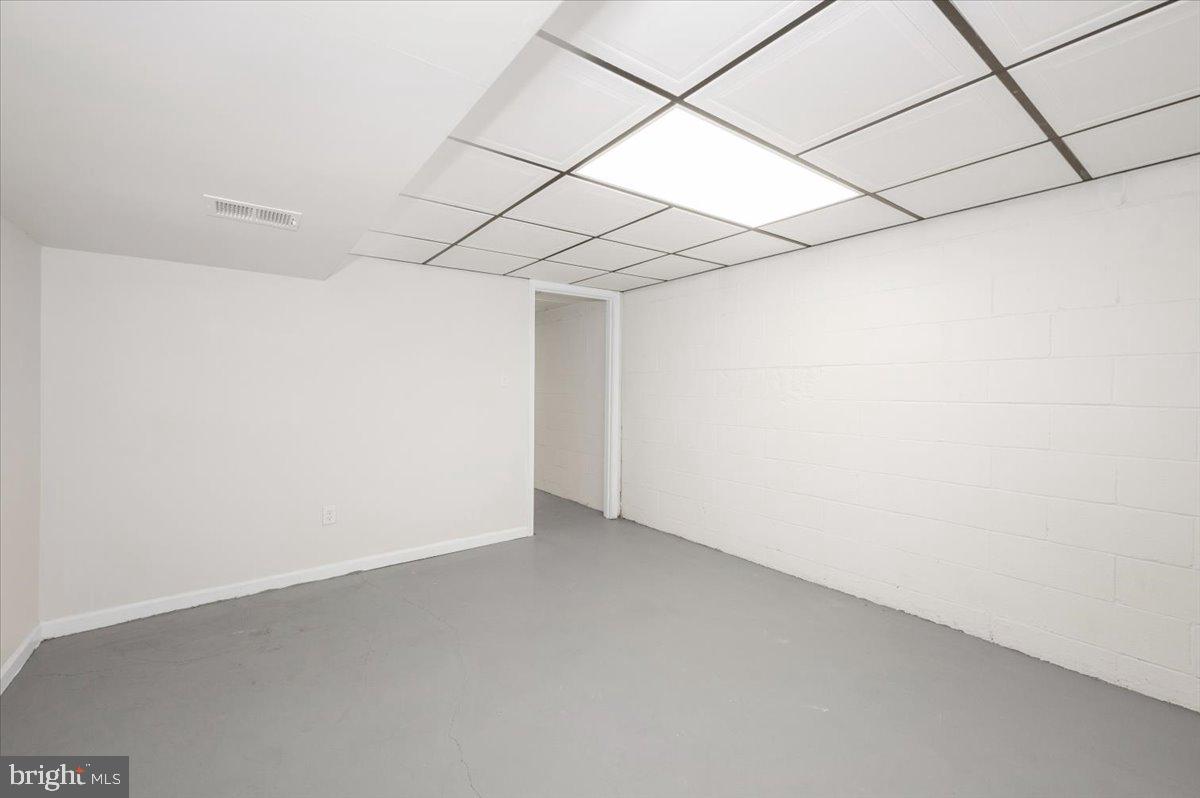 ORCHARD HILLS - Residential