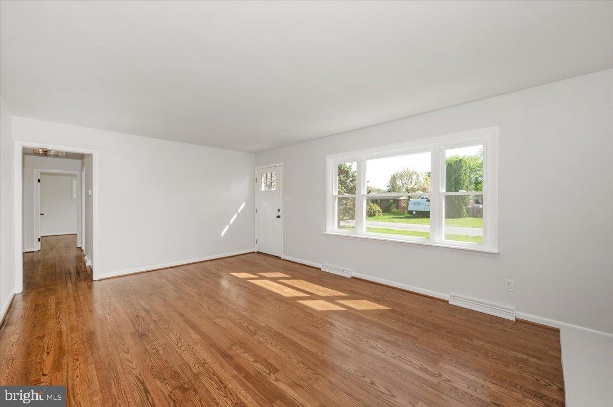 ORCHARD HILLS - Residential