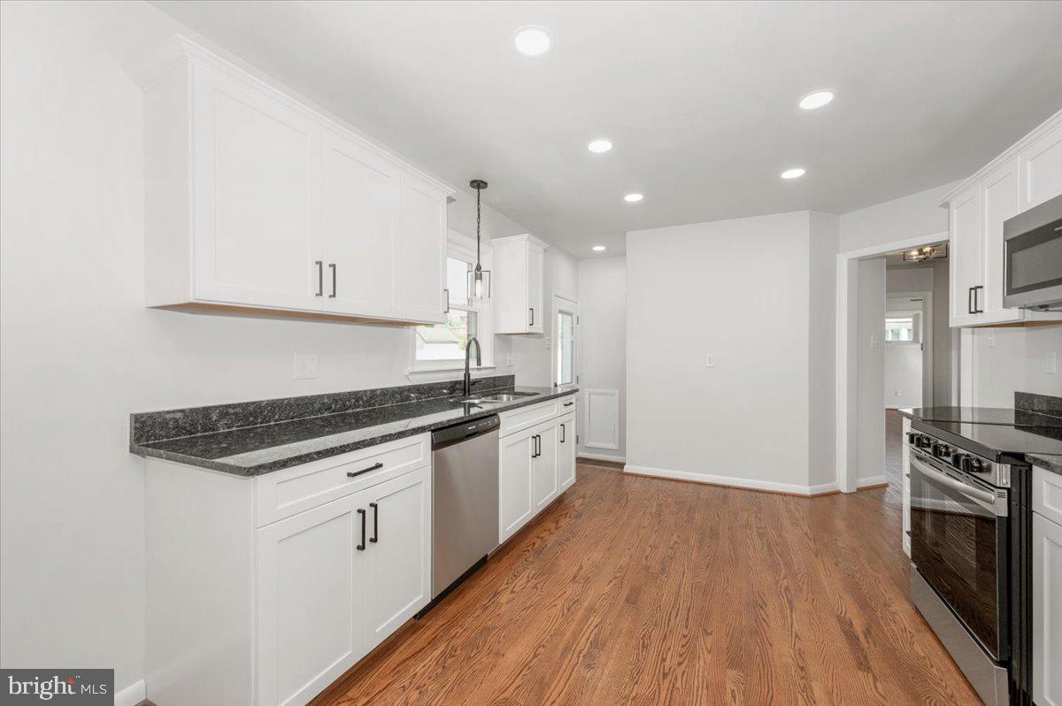 ORCHARD HILLS - Residential