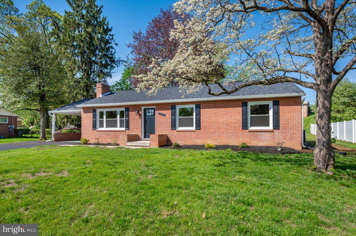 ORCHARD HILLS - Residential