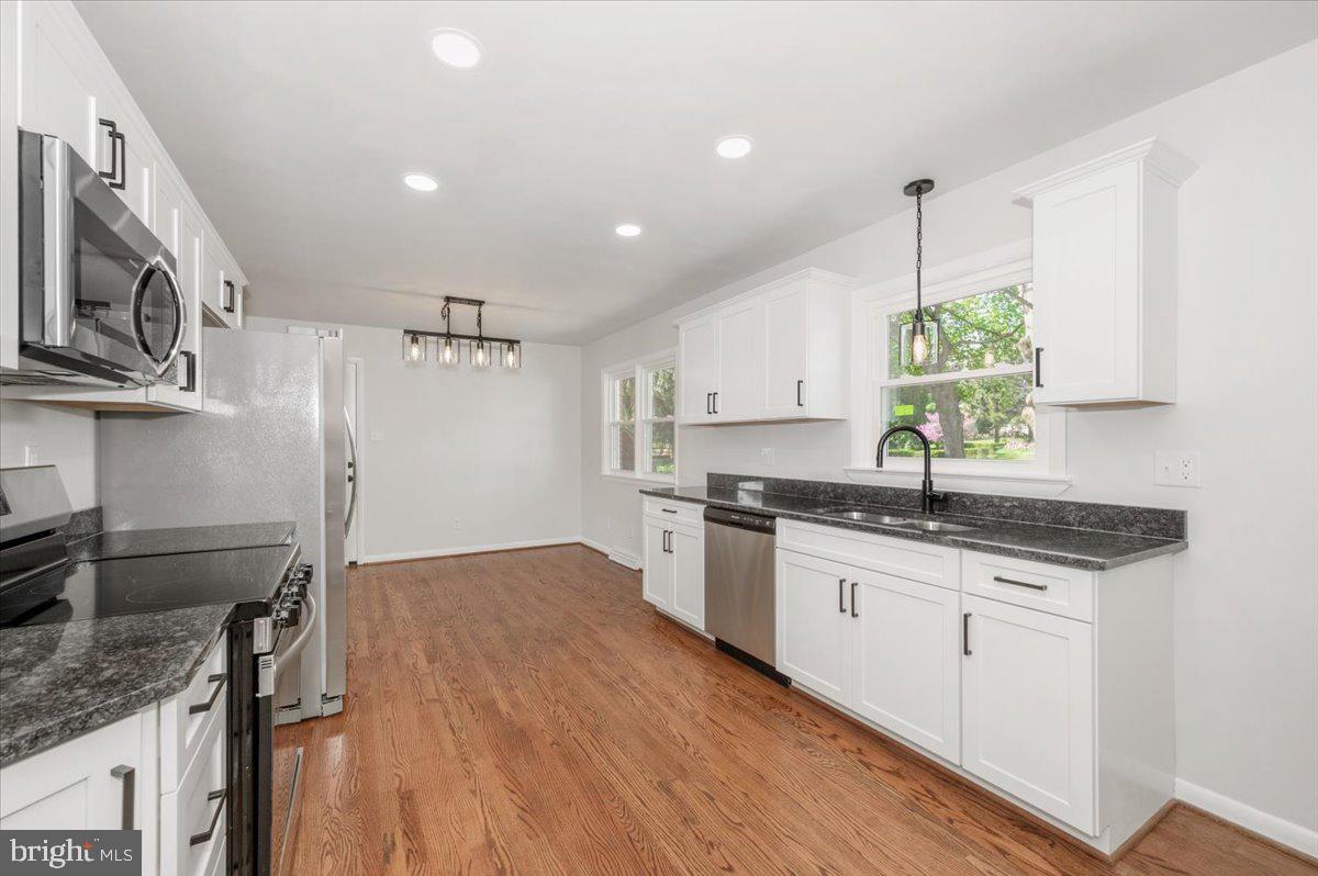 ORCHARD HILLS - Residential