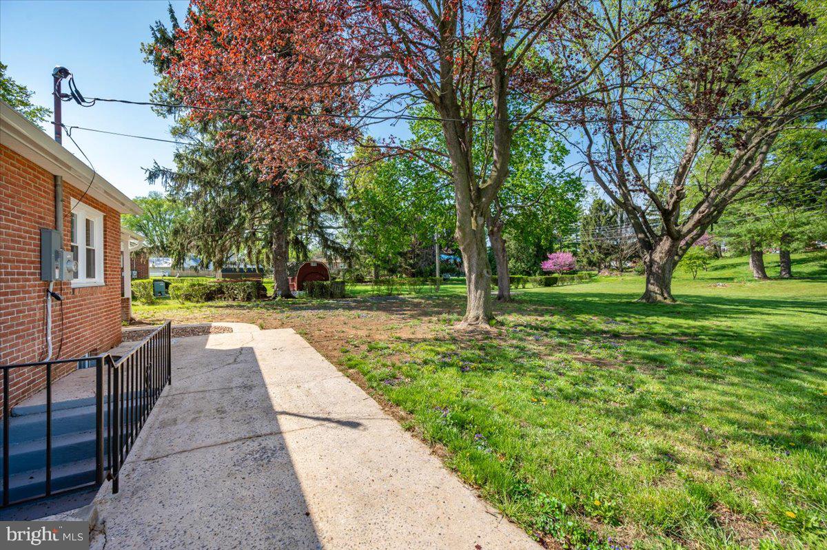 ORCHARD HILLS - Residential