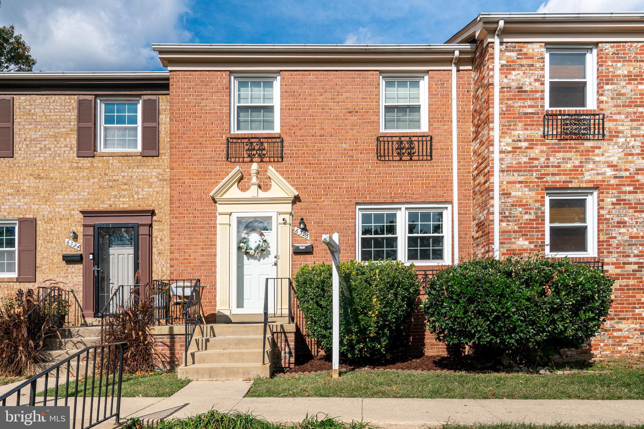 BEECHWOOD SQUARE - Residential