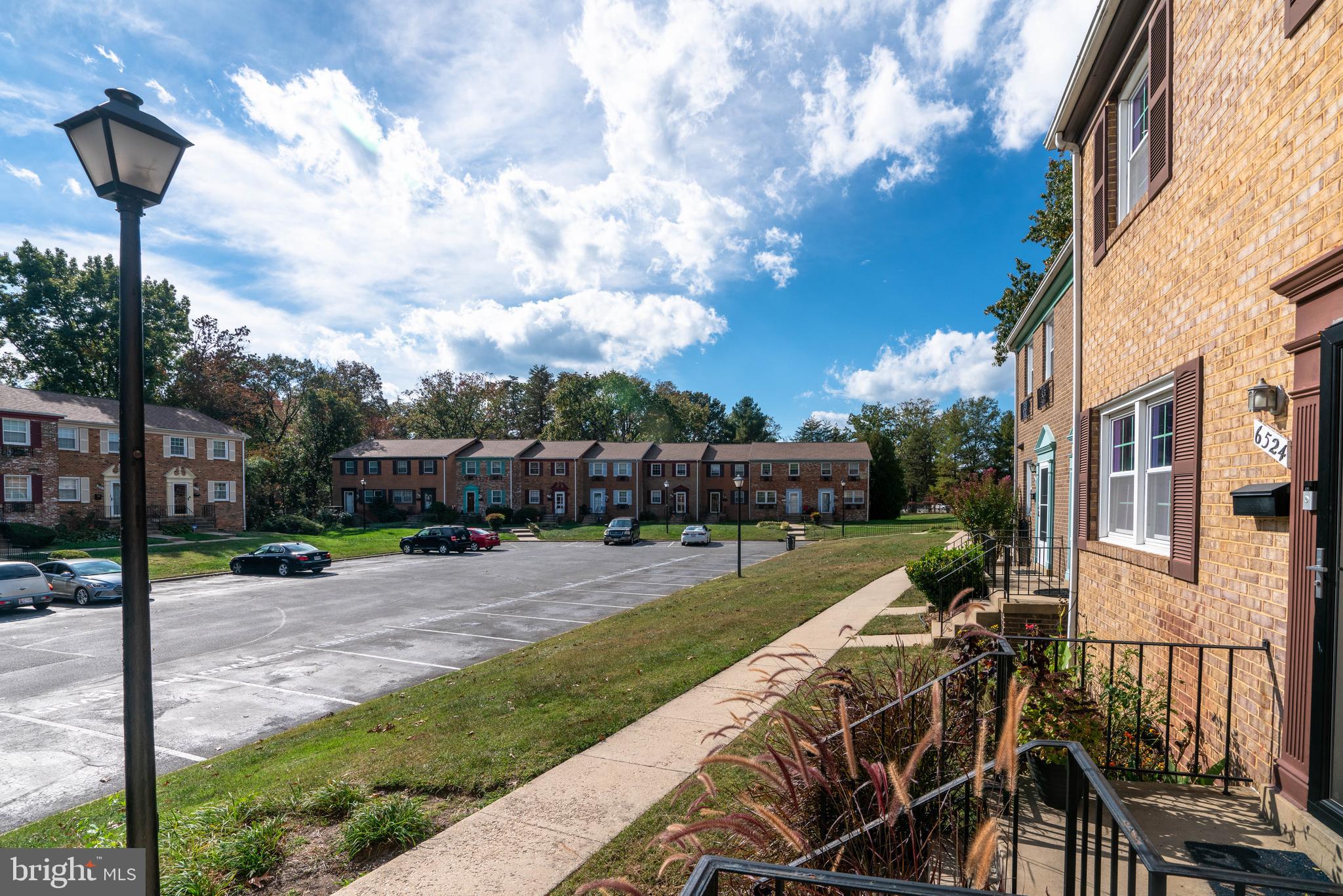 BEECHWOOD SQUARE - Residential