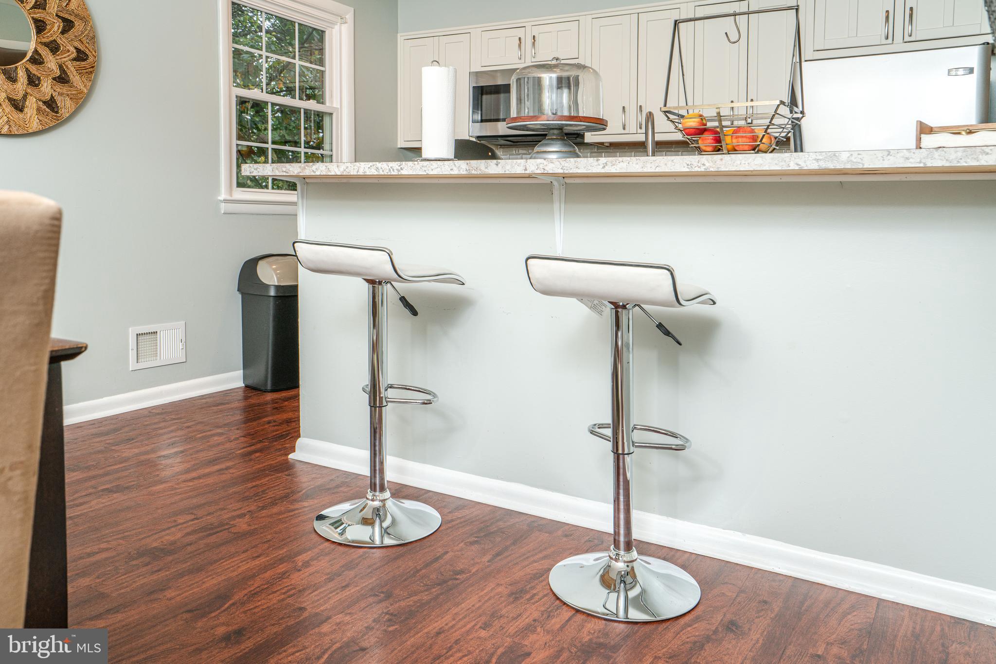 BEECHWOOD SQUARE - Residential