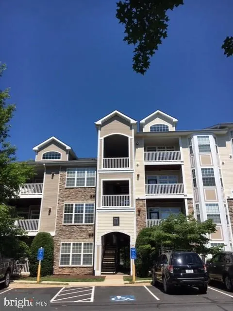 MLS: VALO2090748