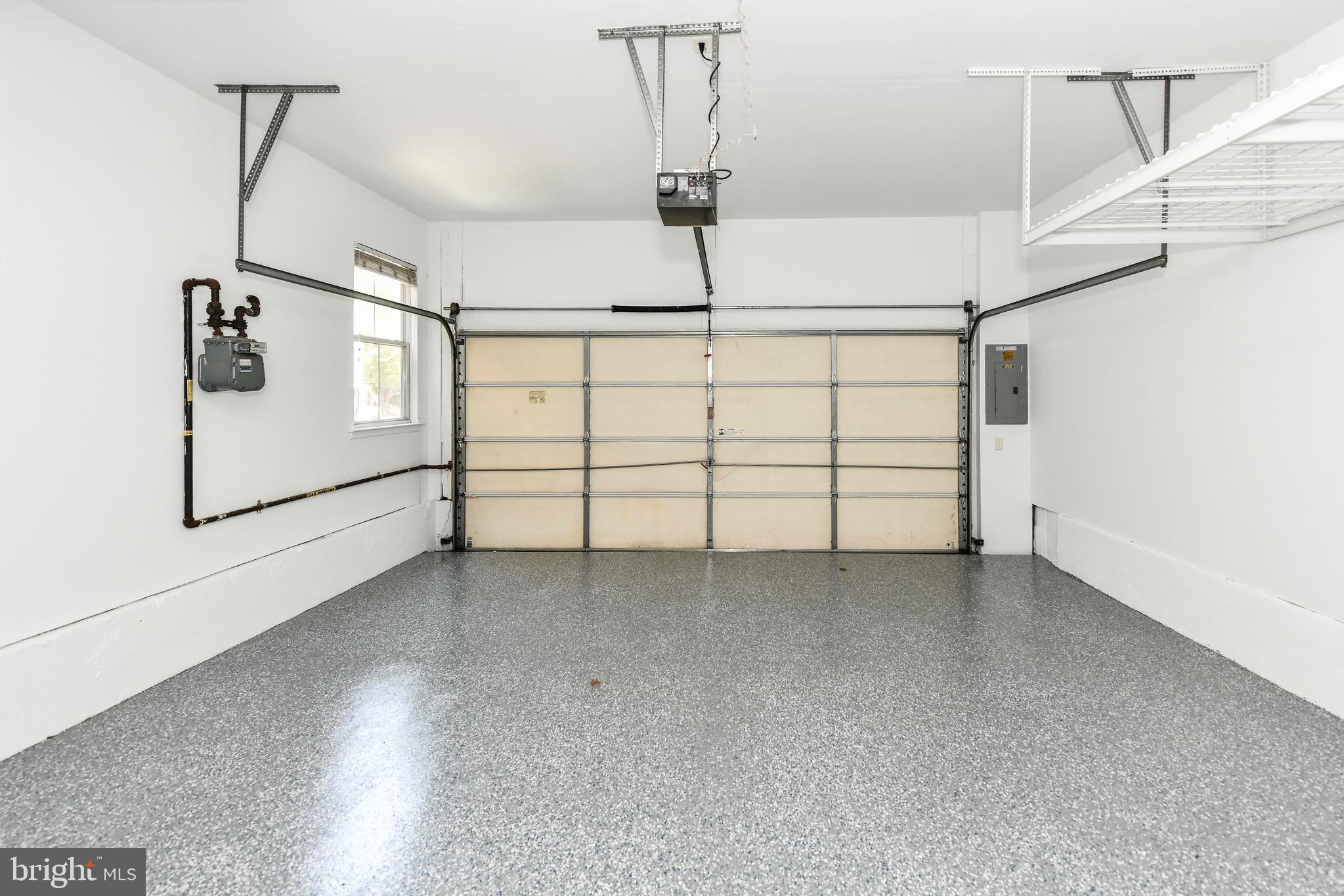 CAMERON STATION - Residential