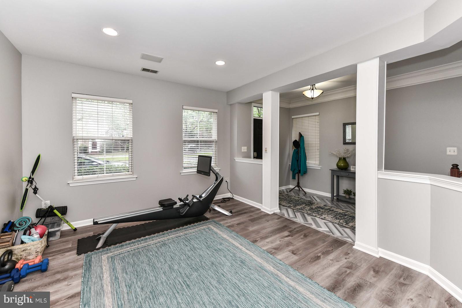 CAMERON STATION - Residential