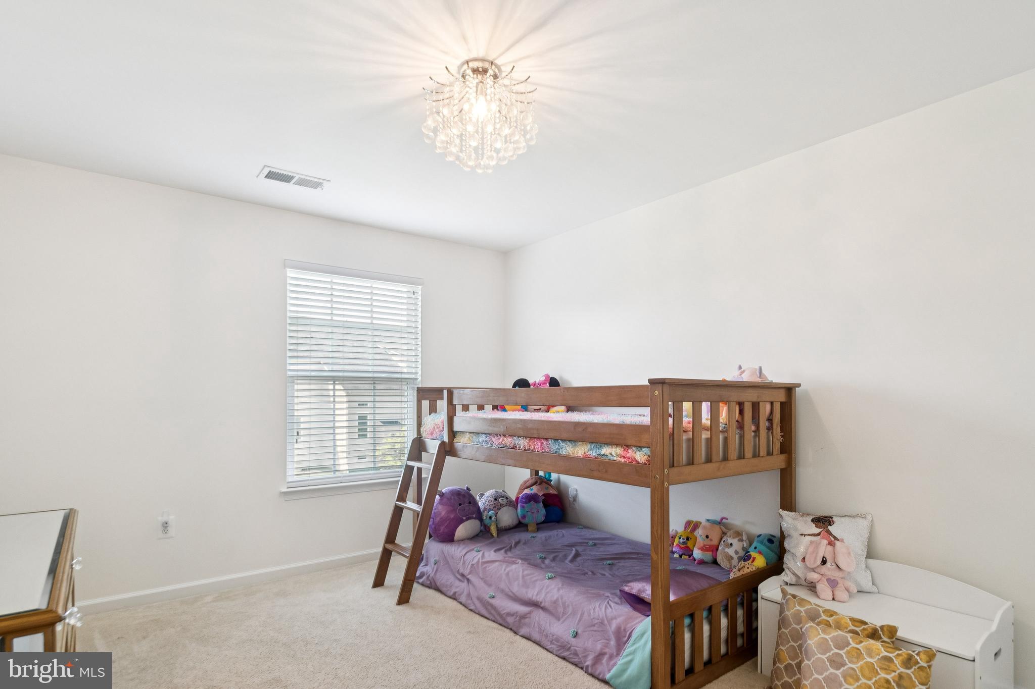 OAK CREEK CLUB - Residential