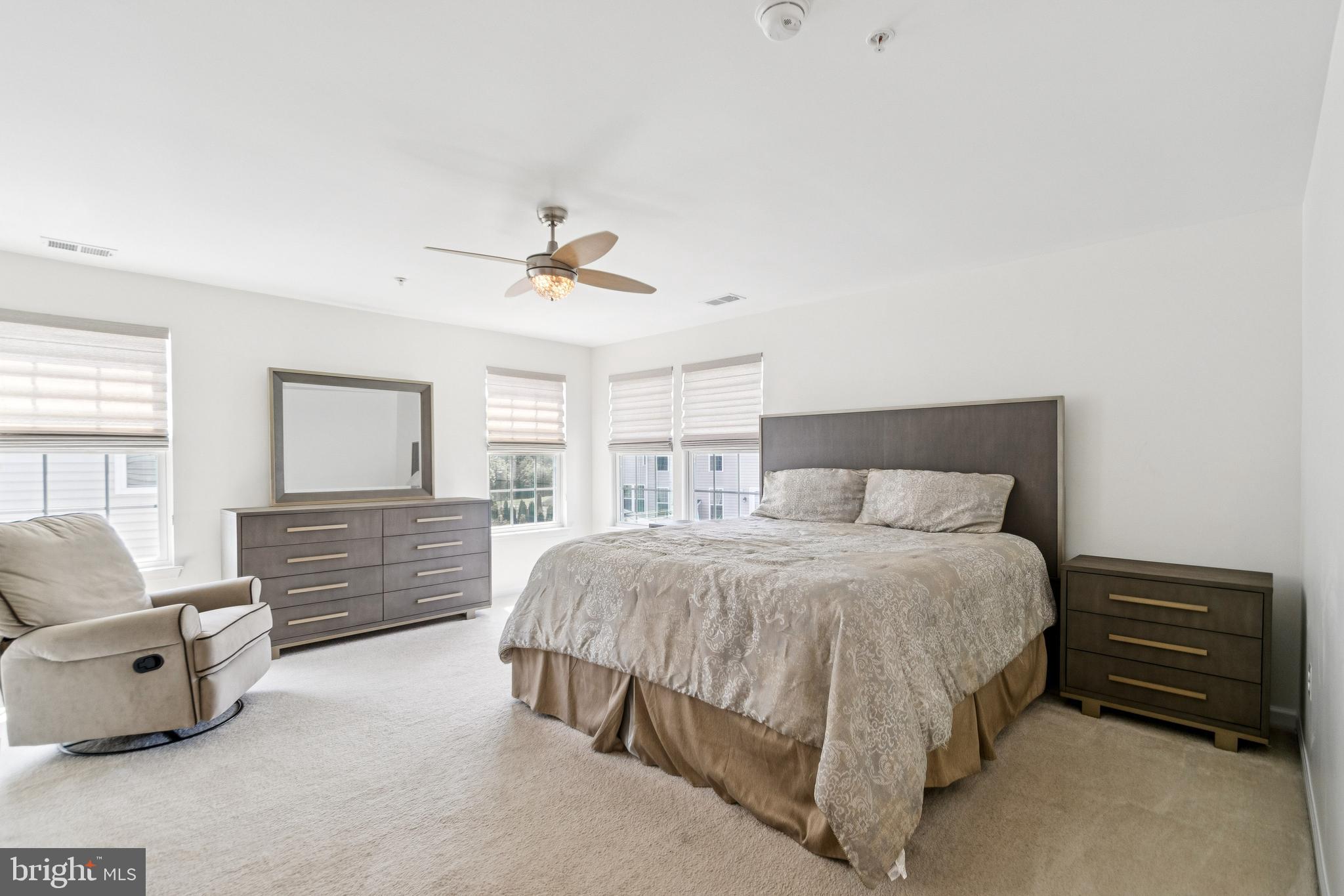 OAK CREEK CLUB - Residential