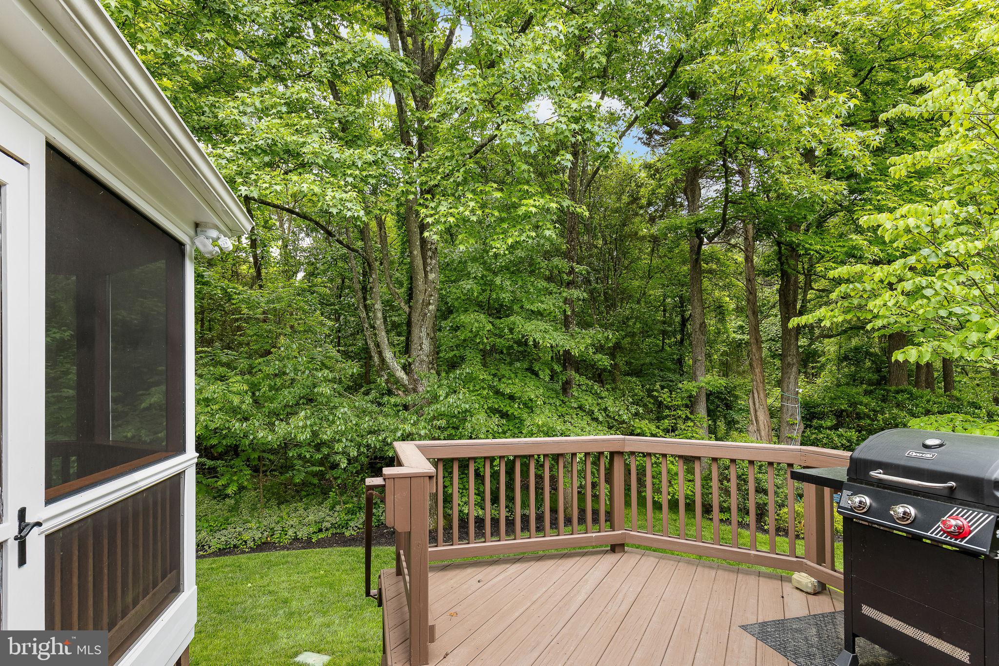 EDGE HILL - Residential