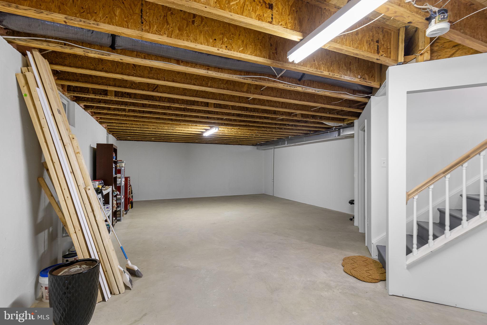 EDGE HILL - Residential