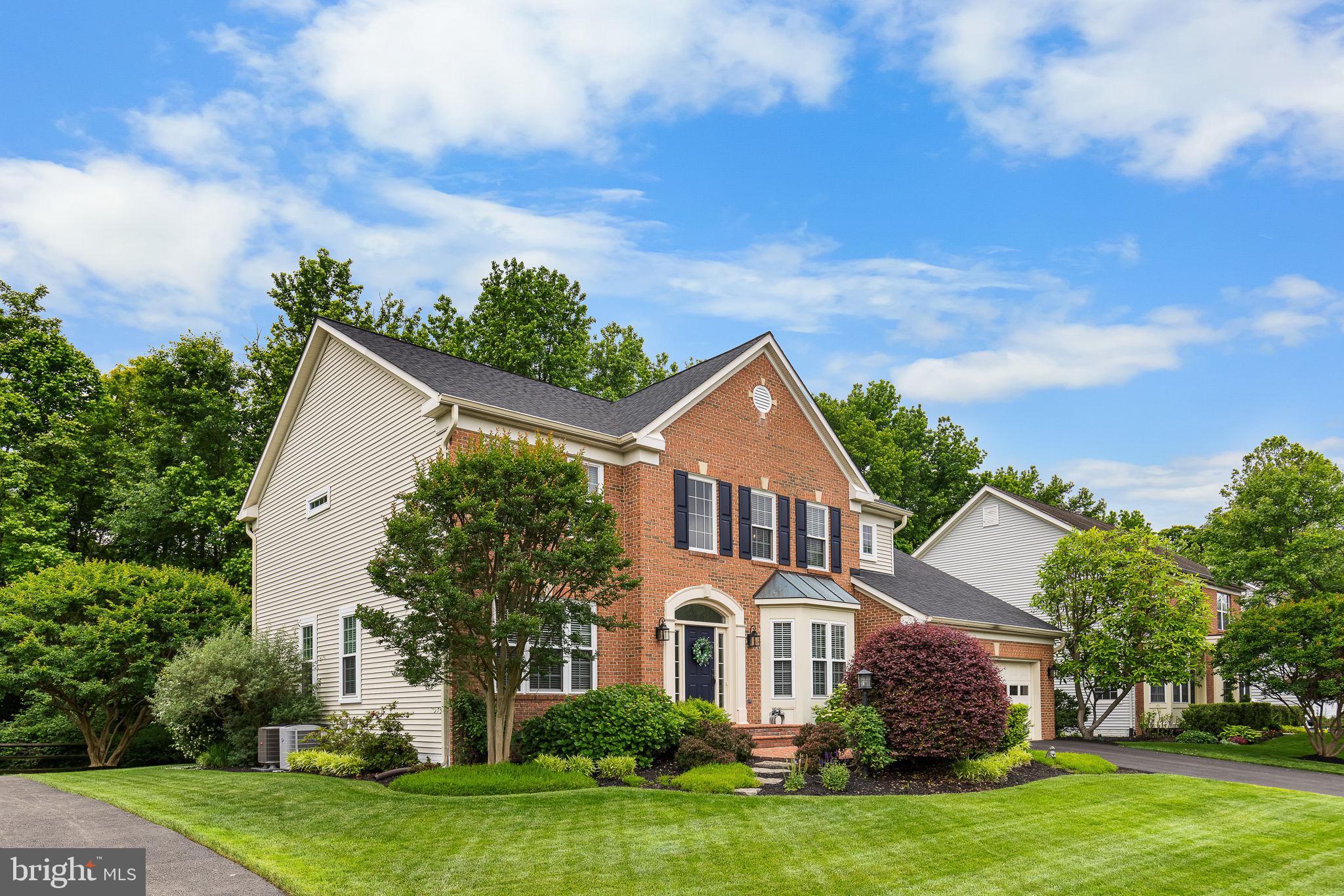 EDGE HILL - Residential