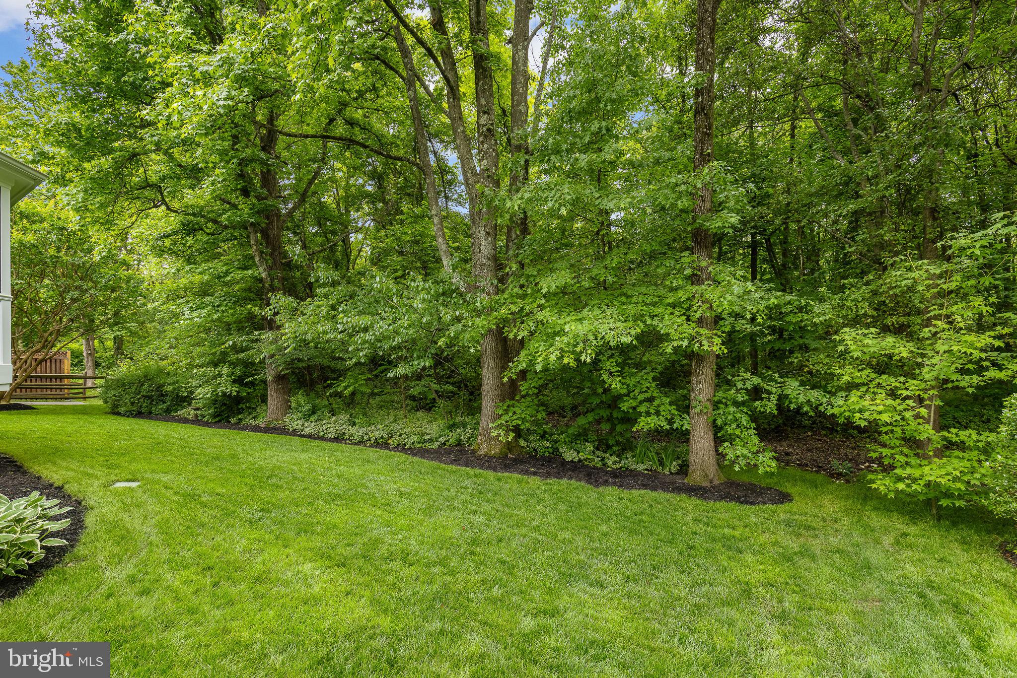 EDGE HILL - Residential