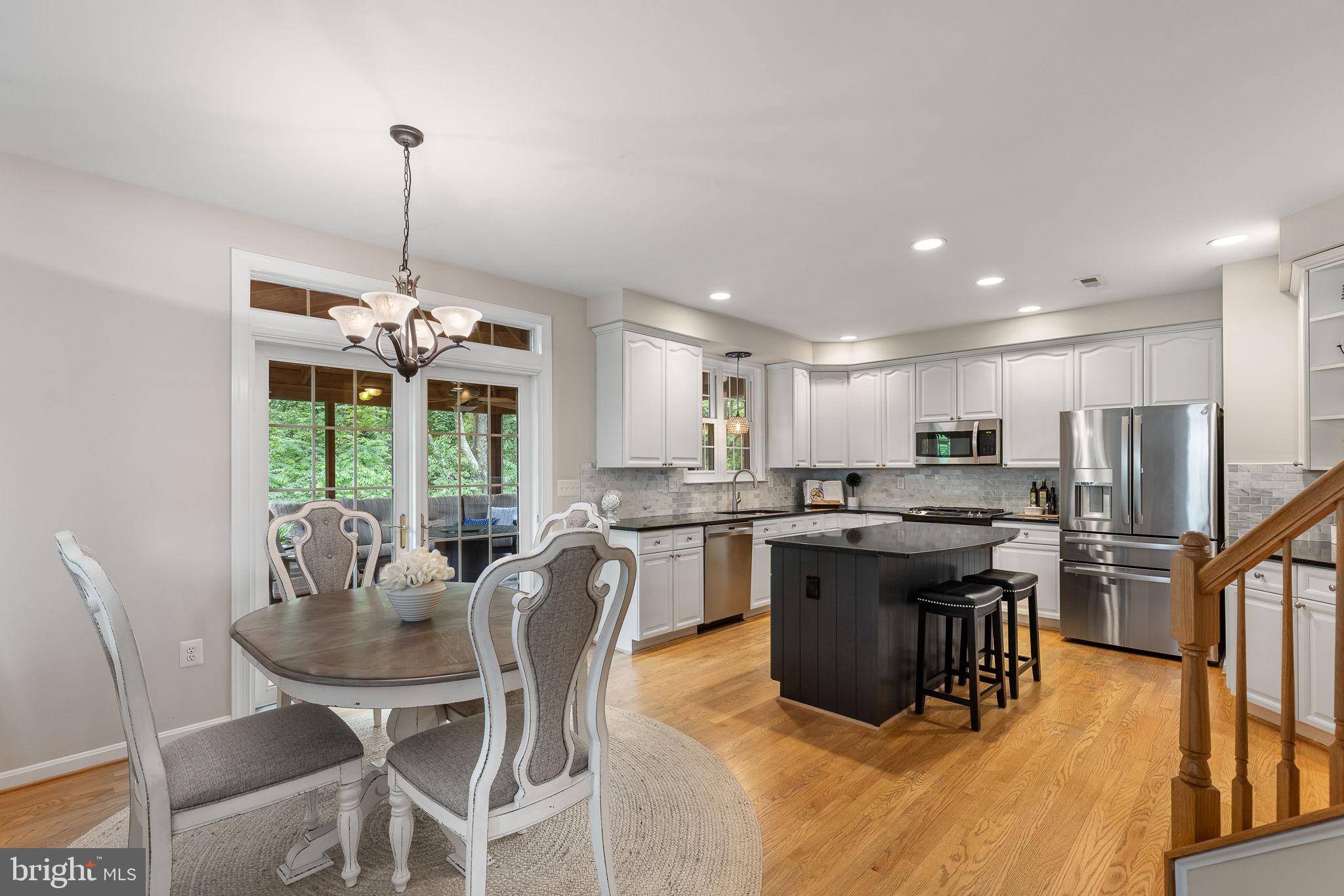 EDGE HILL - Residential