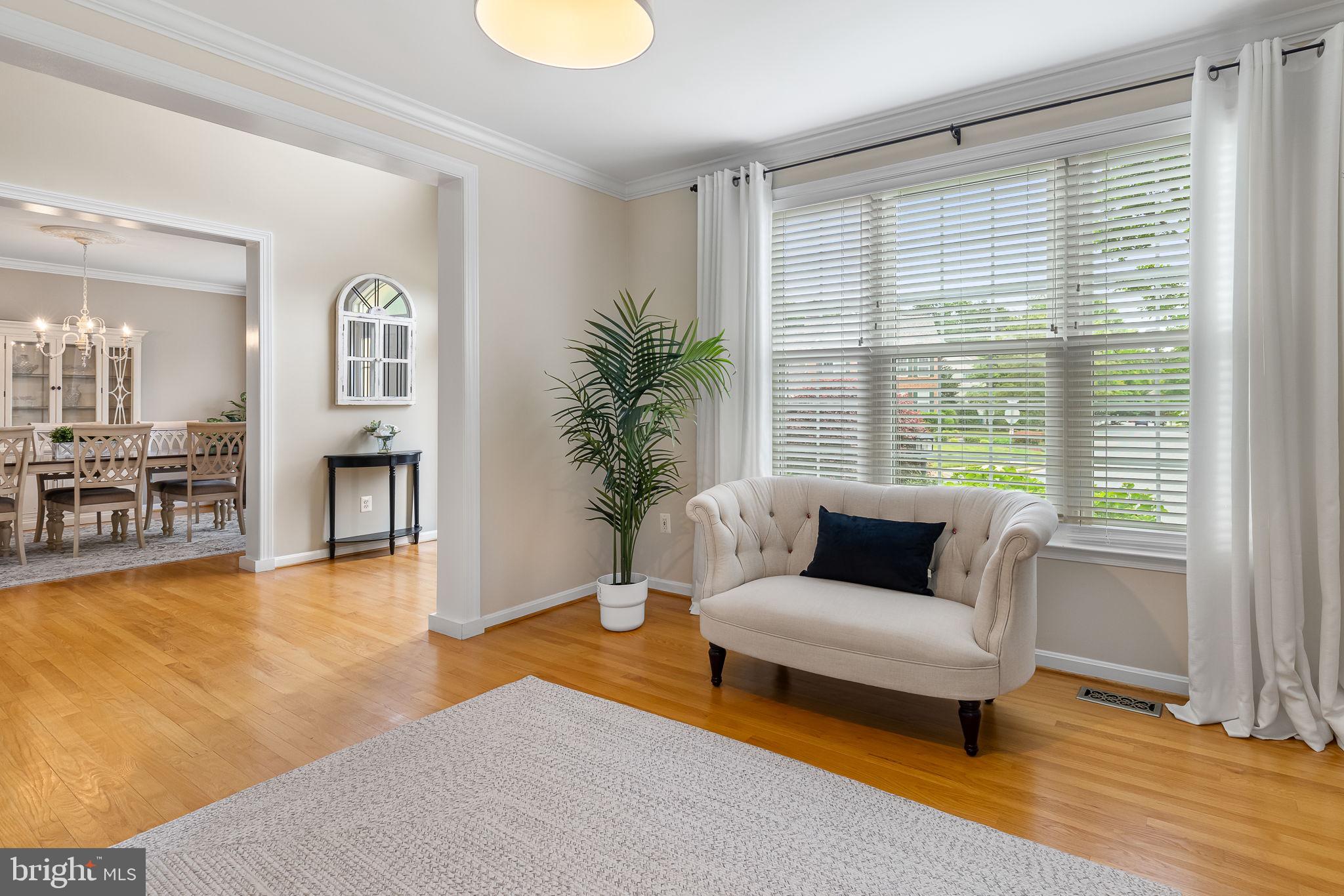 EDGE HILL - Residential