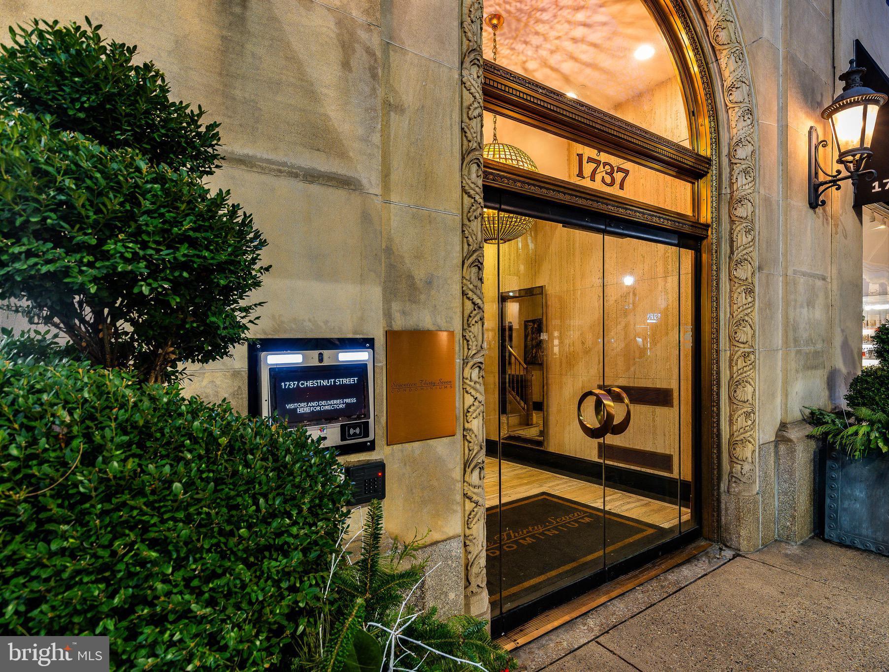 RITTENHOUSE SQUARE - Residential