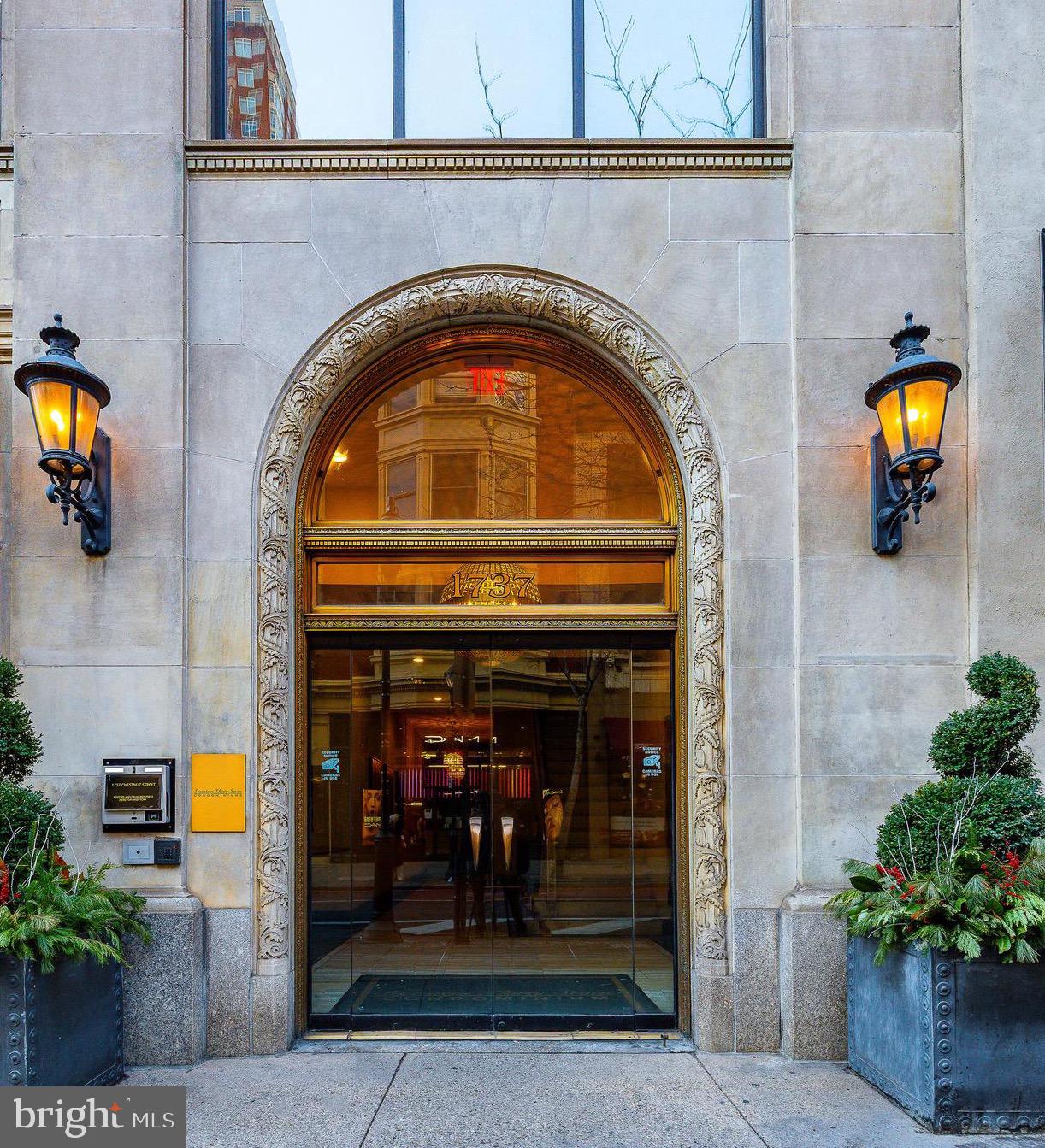 RITTENHOUSE SQUARE - Residential