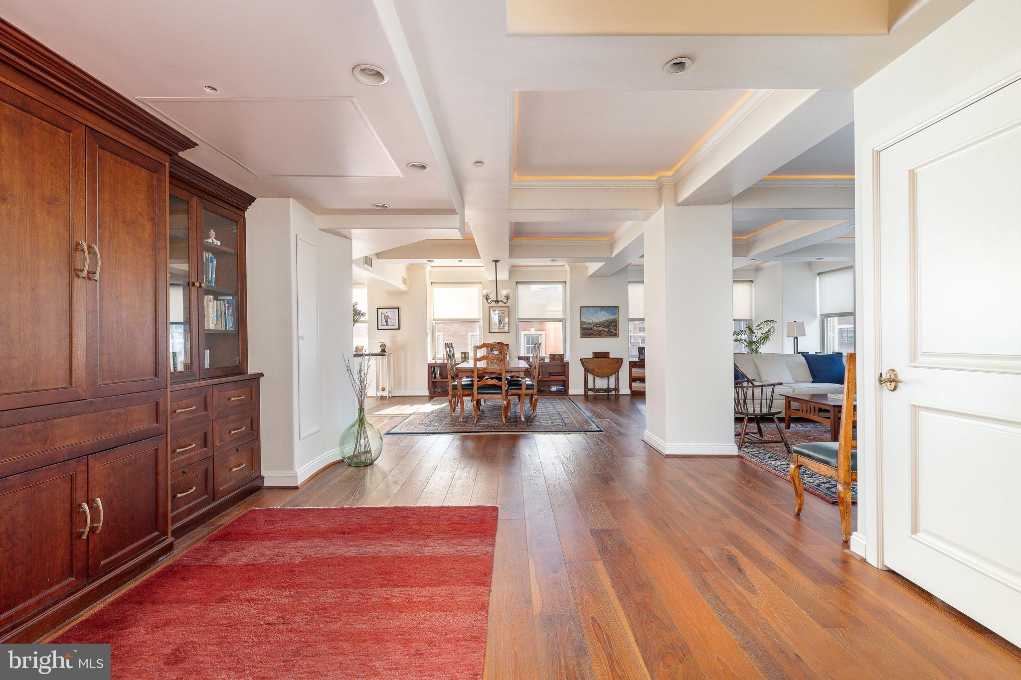 RITTENHOUSE SQUARE - Residential