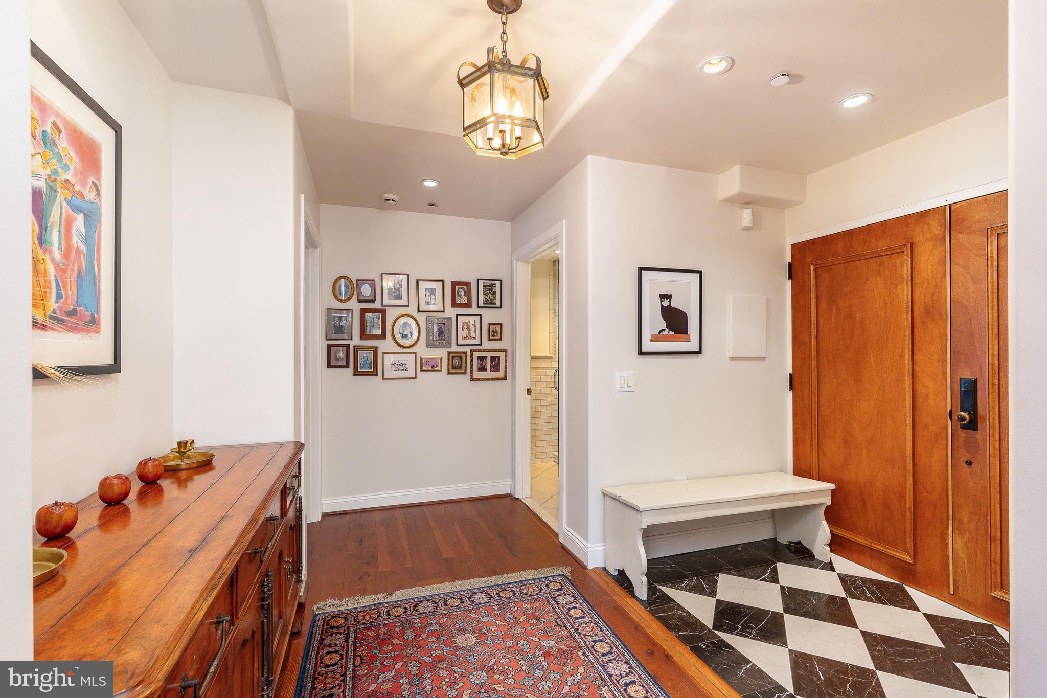 RITTENHOUSE SQUARE - Residential