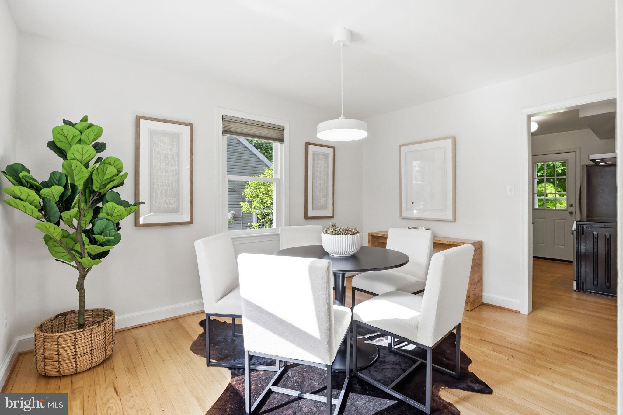 GREENWAY DOWNS - Residential