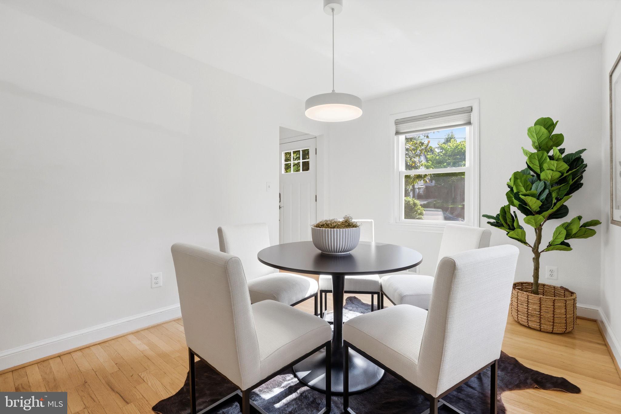 GREENWAY DOWNS - Residential