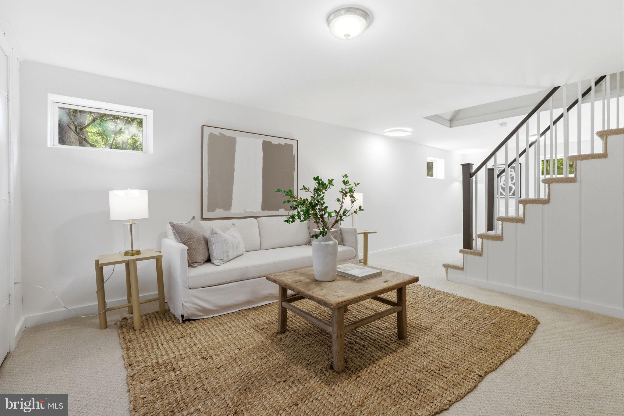 GREENWAY DOWNS - Residential