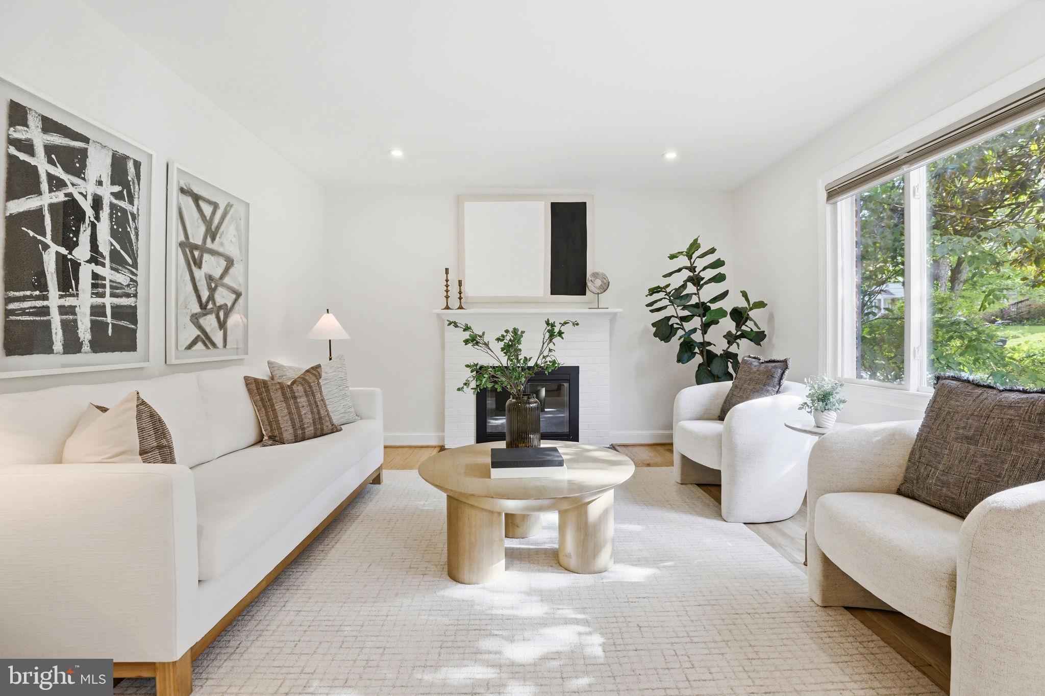 GREENWAY DOWNS - Residential
