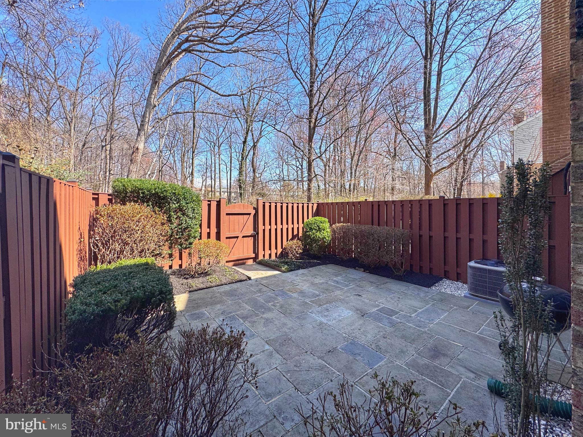 9612 LINDENBROOK STREET