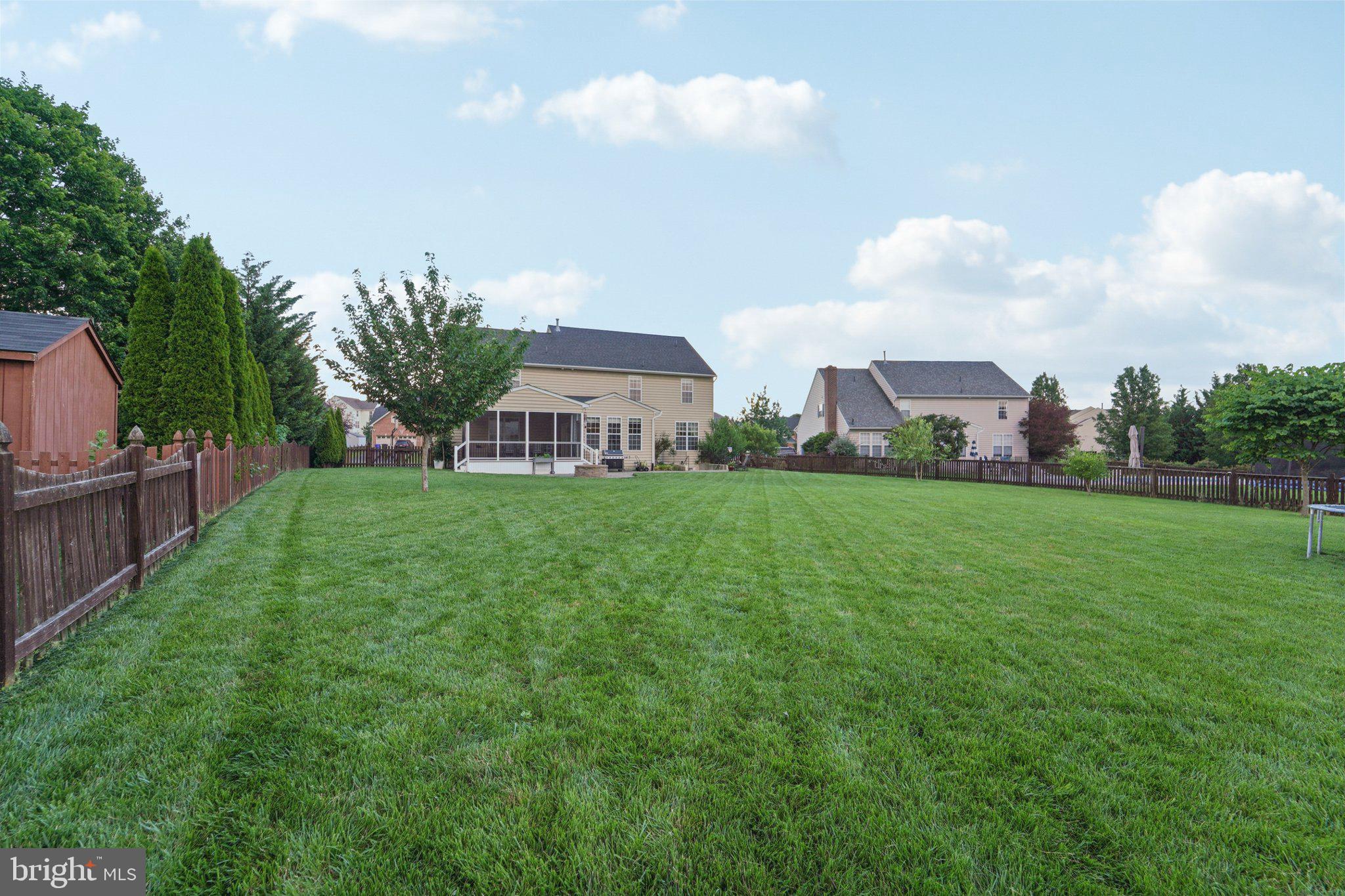 GREEN HILL MANOR - Residential