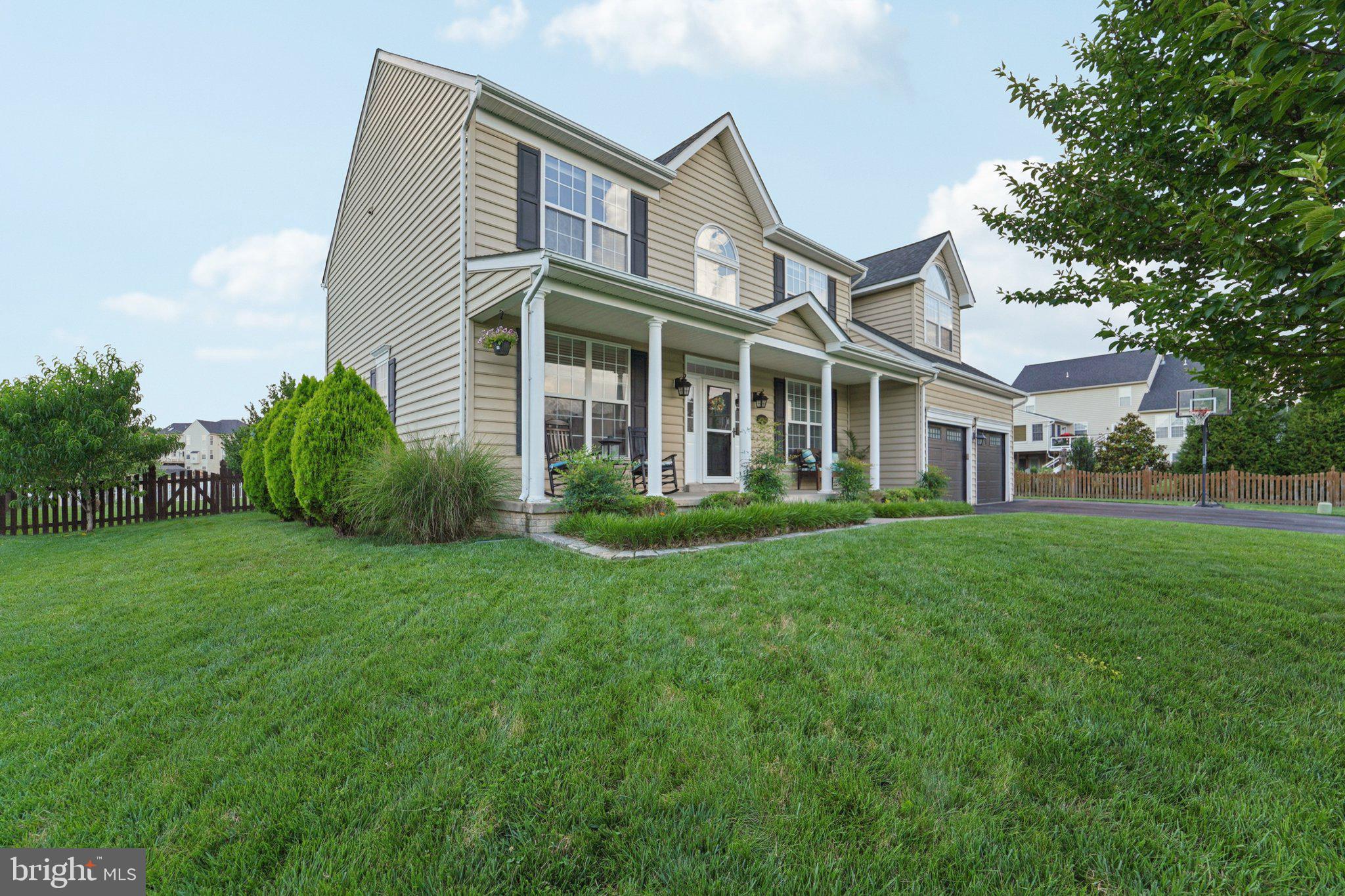 GREEN HILL MANOR - Residential