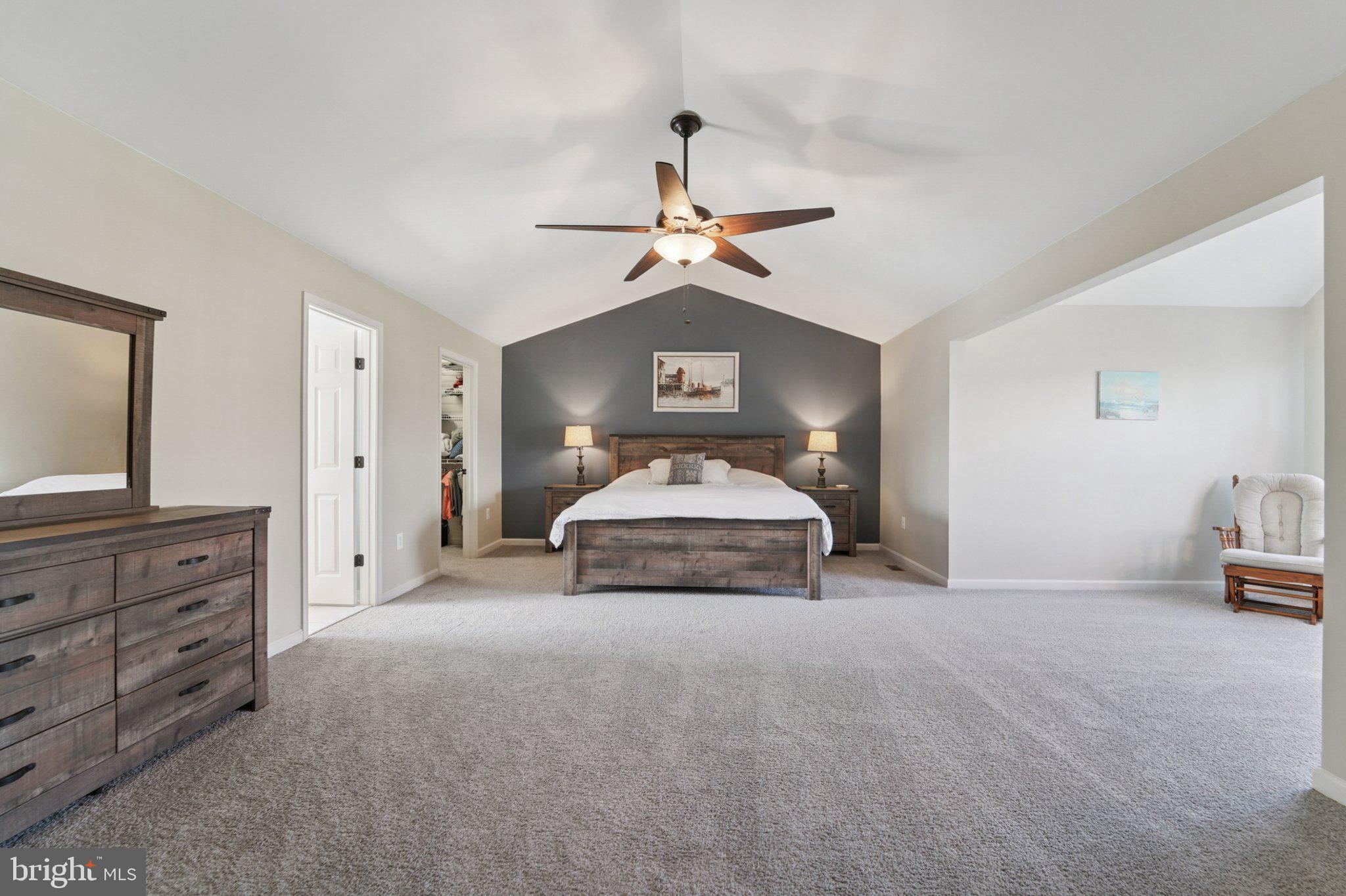 GREEN HILL MANOR - Residential