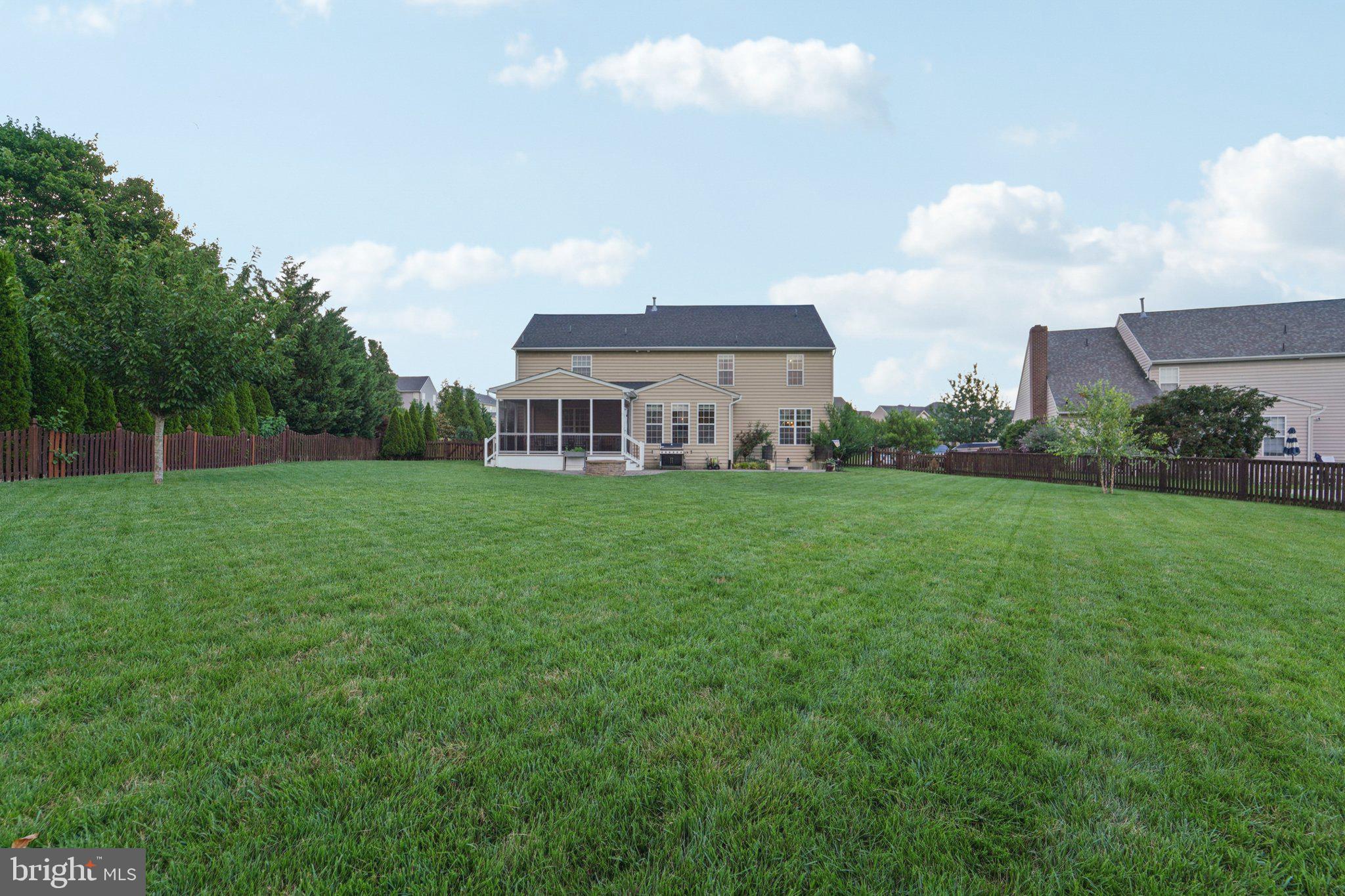 GREEN HILL MANOR - Residential