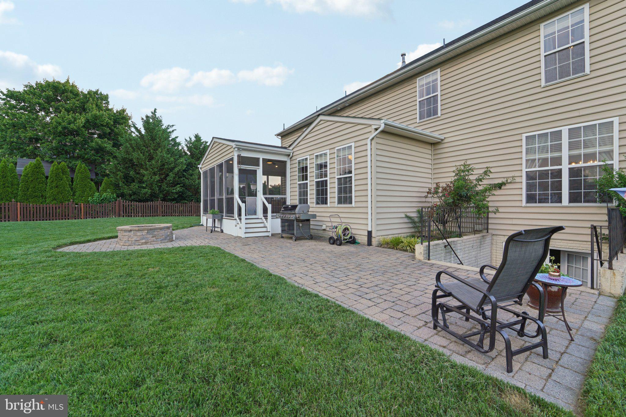 GREEN HILL MANOR - Residential