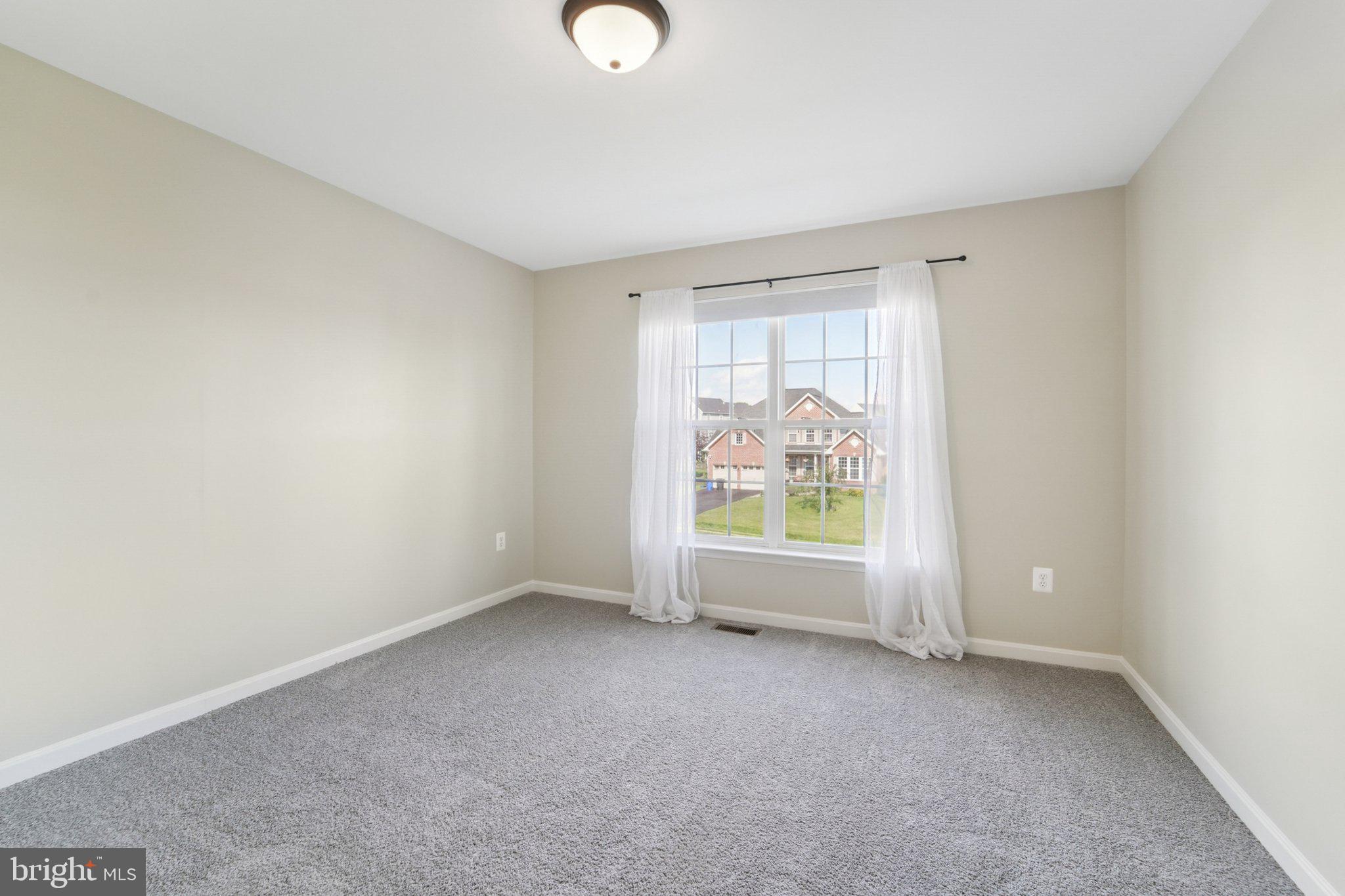 GREEN HILL MANOR - Residential