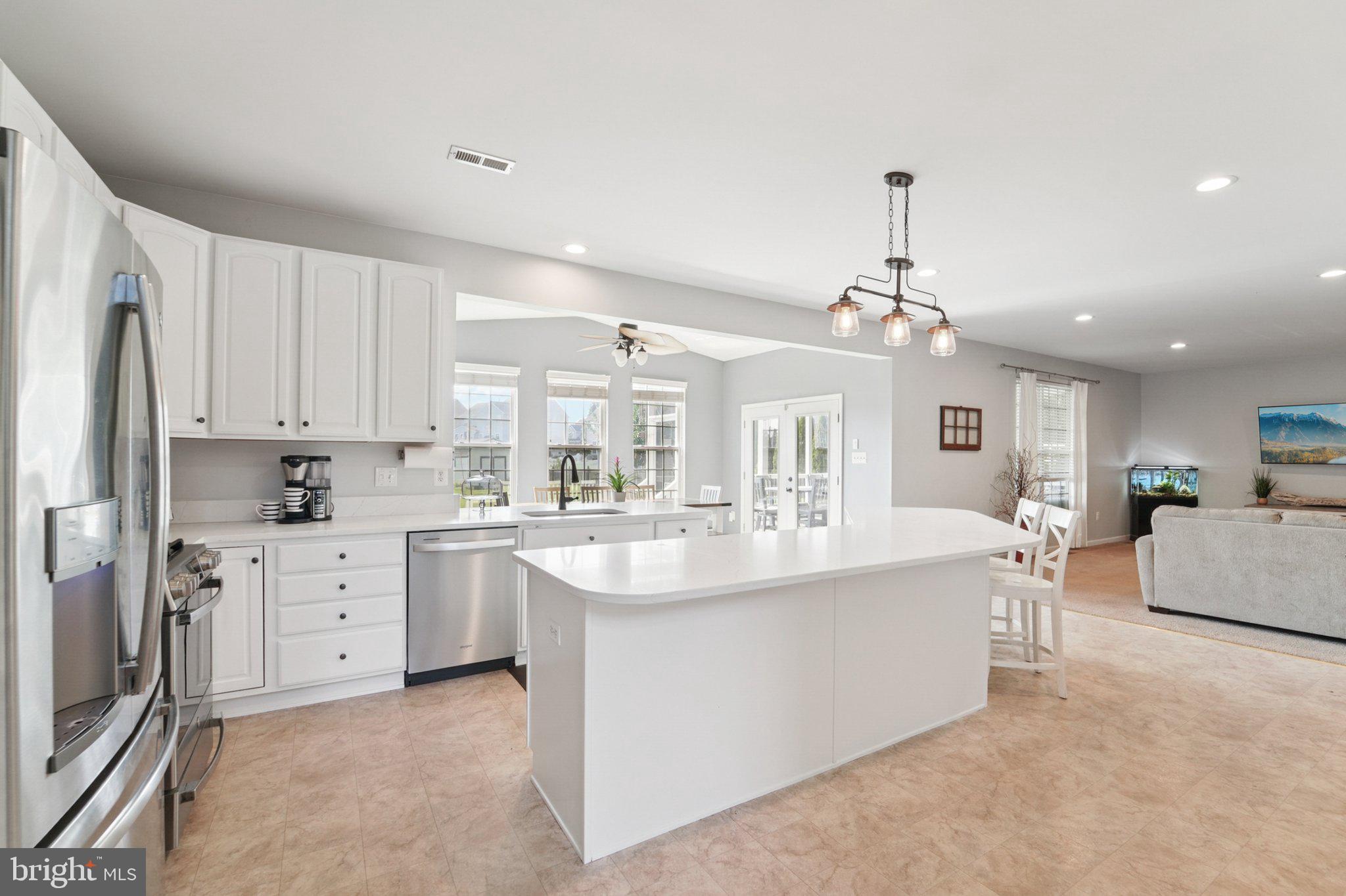 GREEN HILL MANOR - Residential