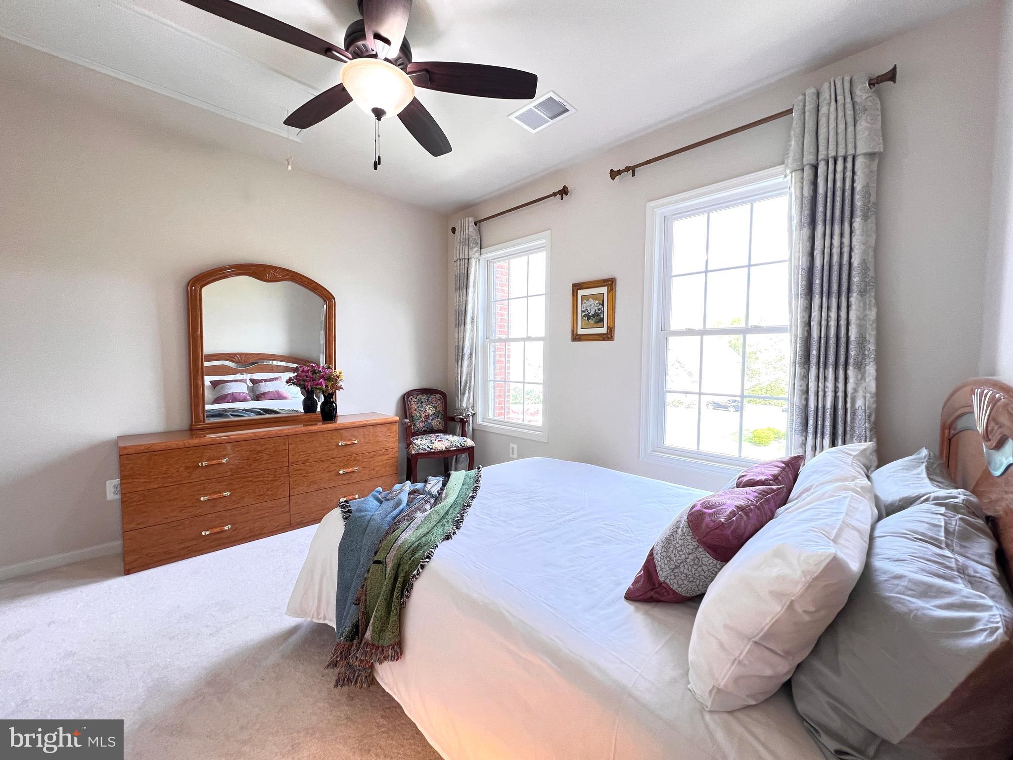 RIVERWOOD - Residential