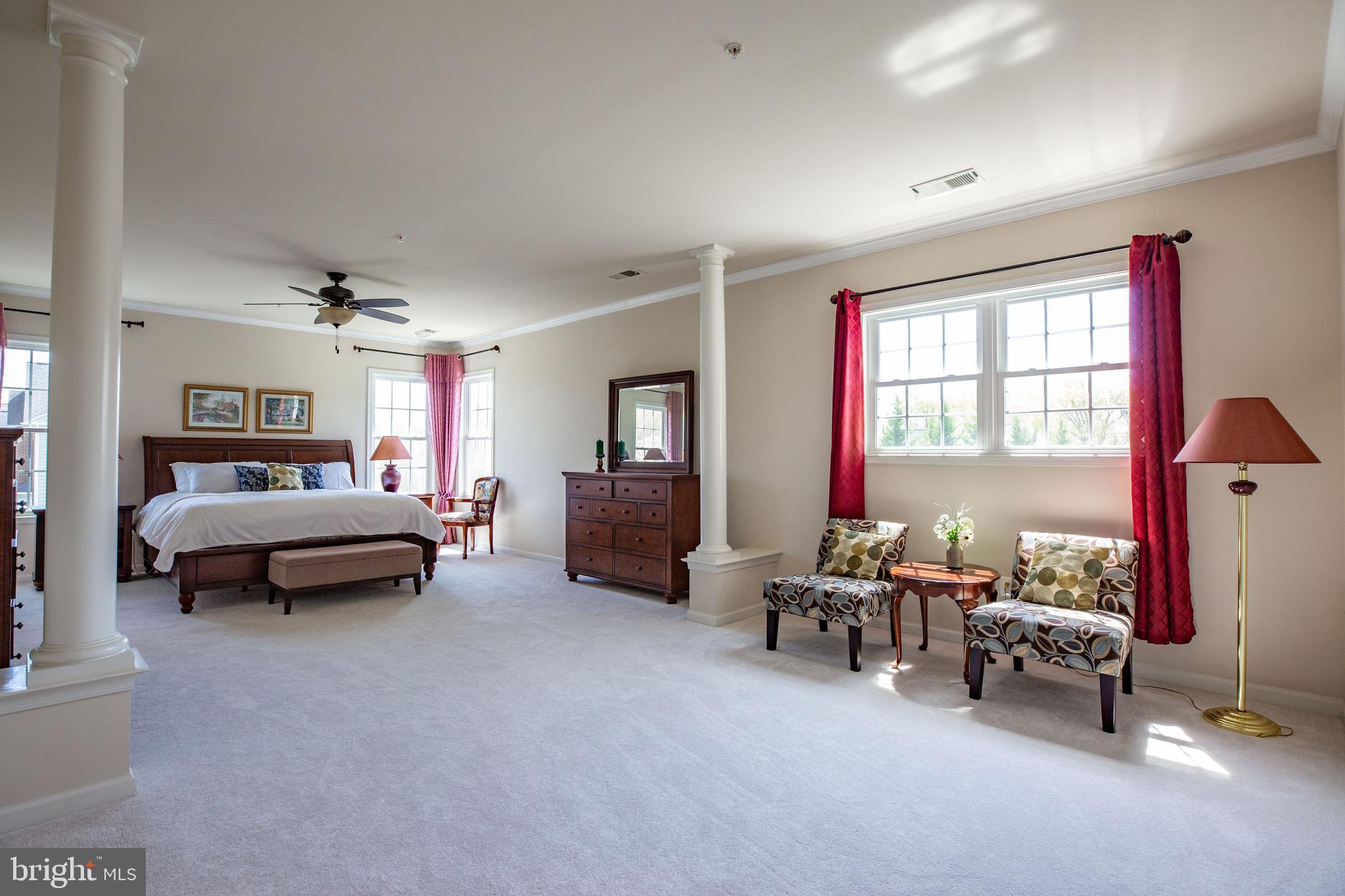 RIVERWOOD - Residential