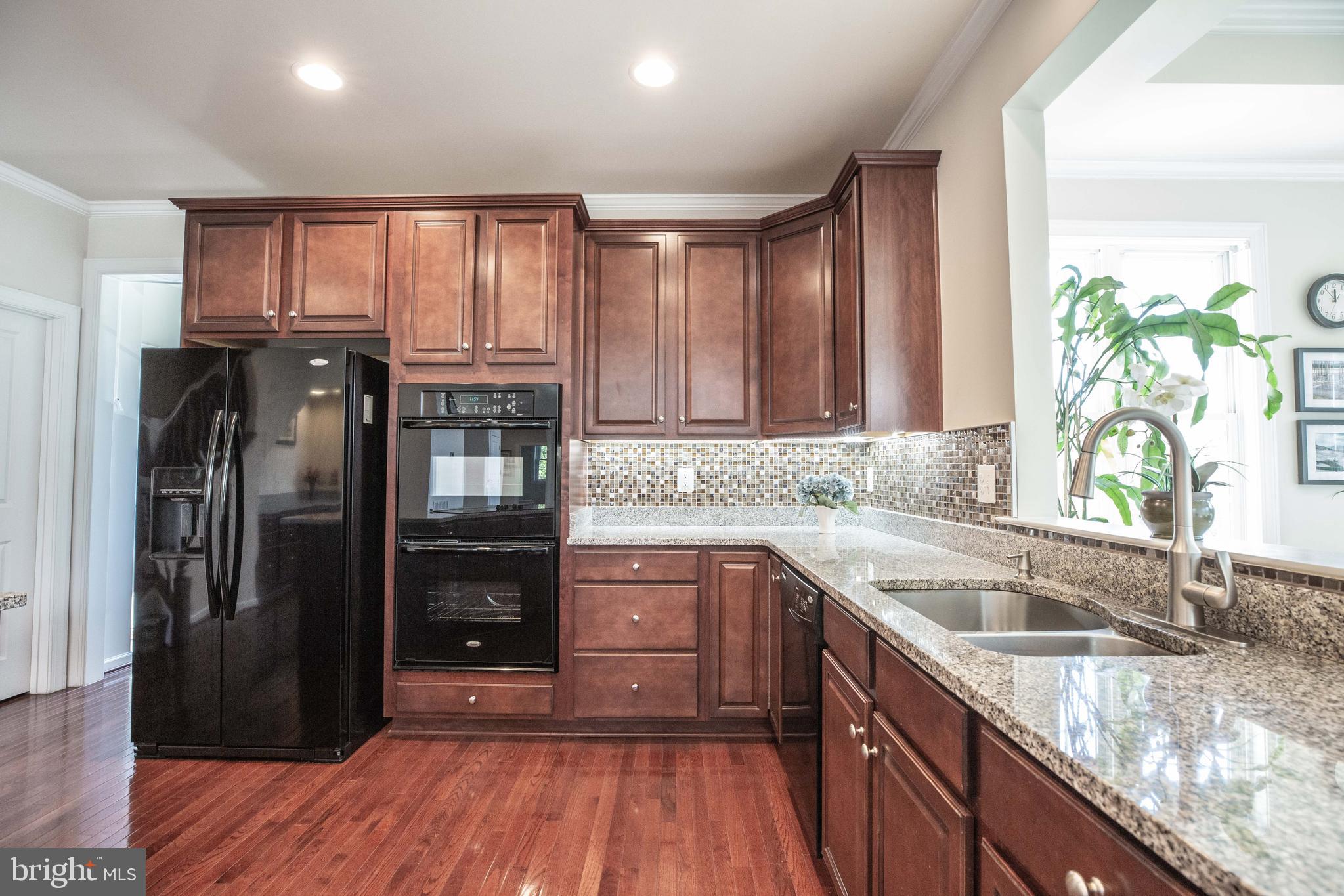 RIVERWOOD - Residential