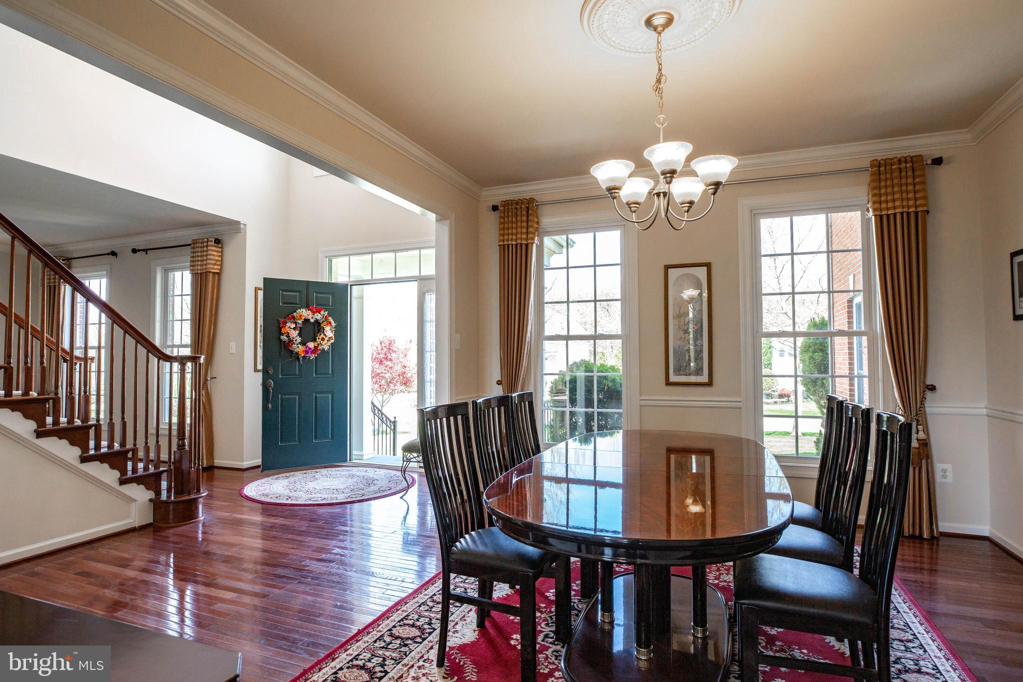 RIVERWOOD - Residential