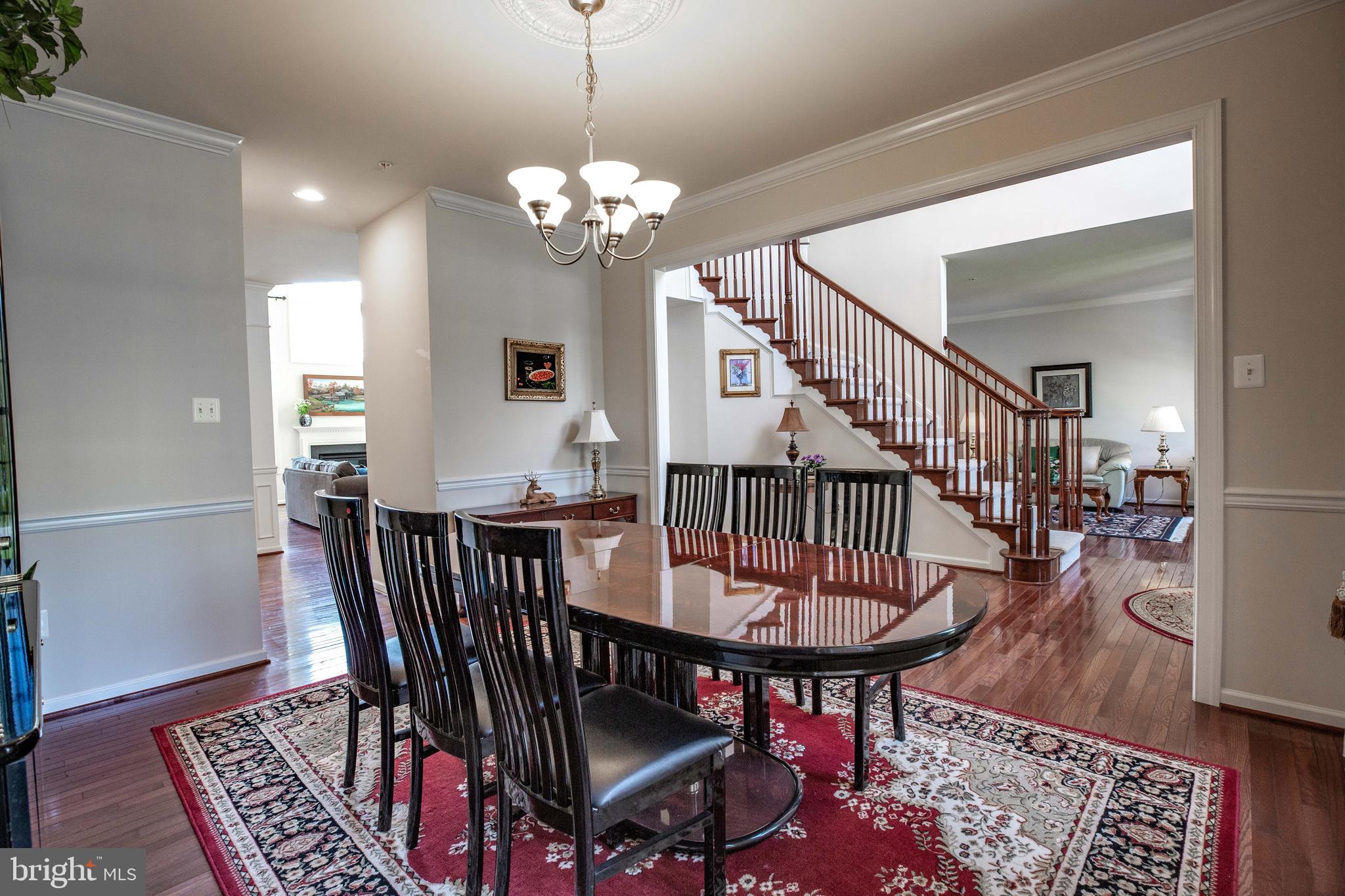 RIVERWOOD - Residential