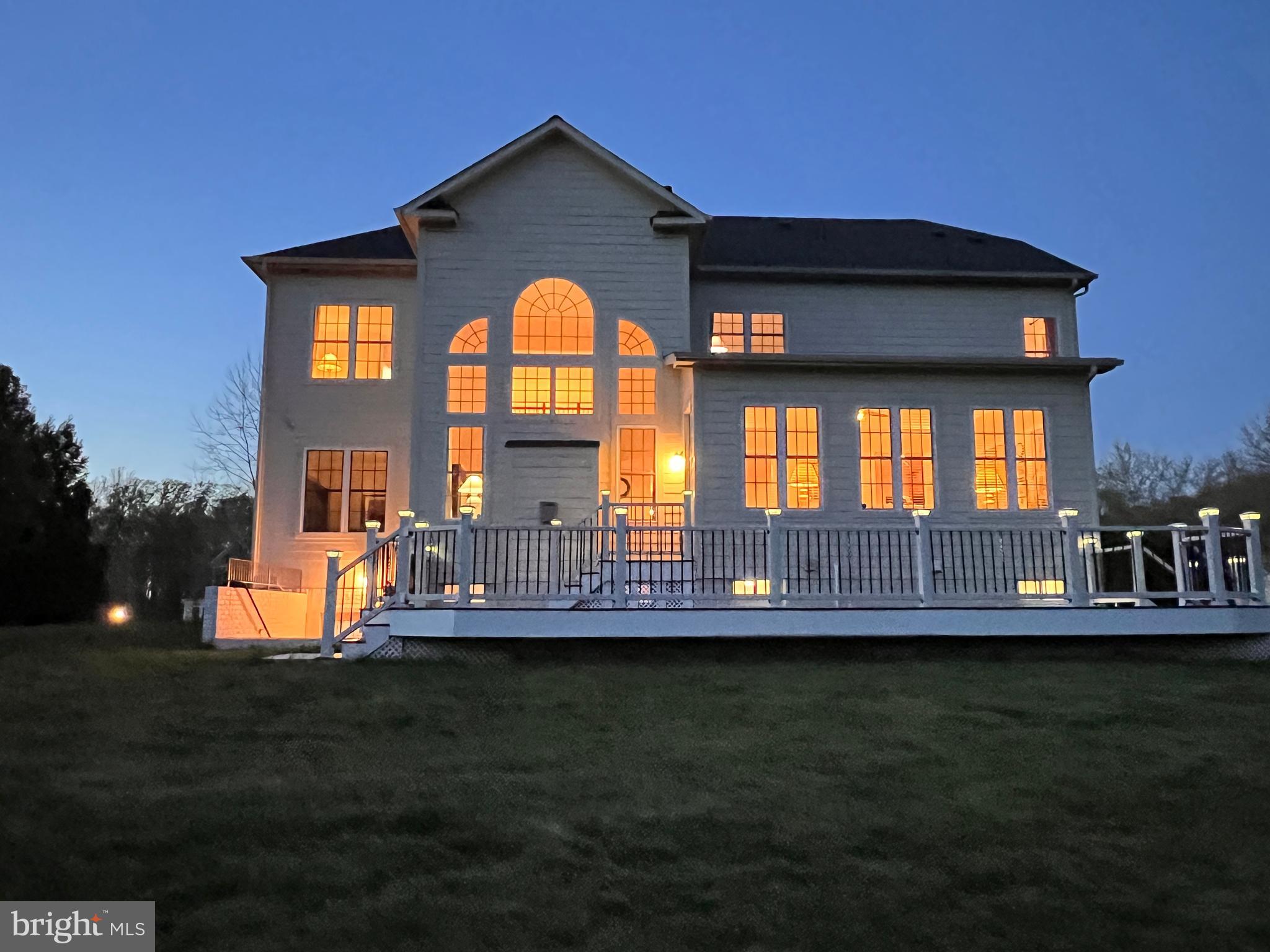 RIVERWOOD - Residential