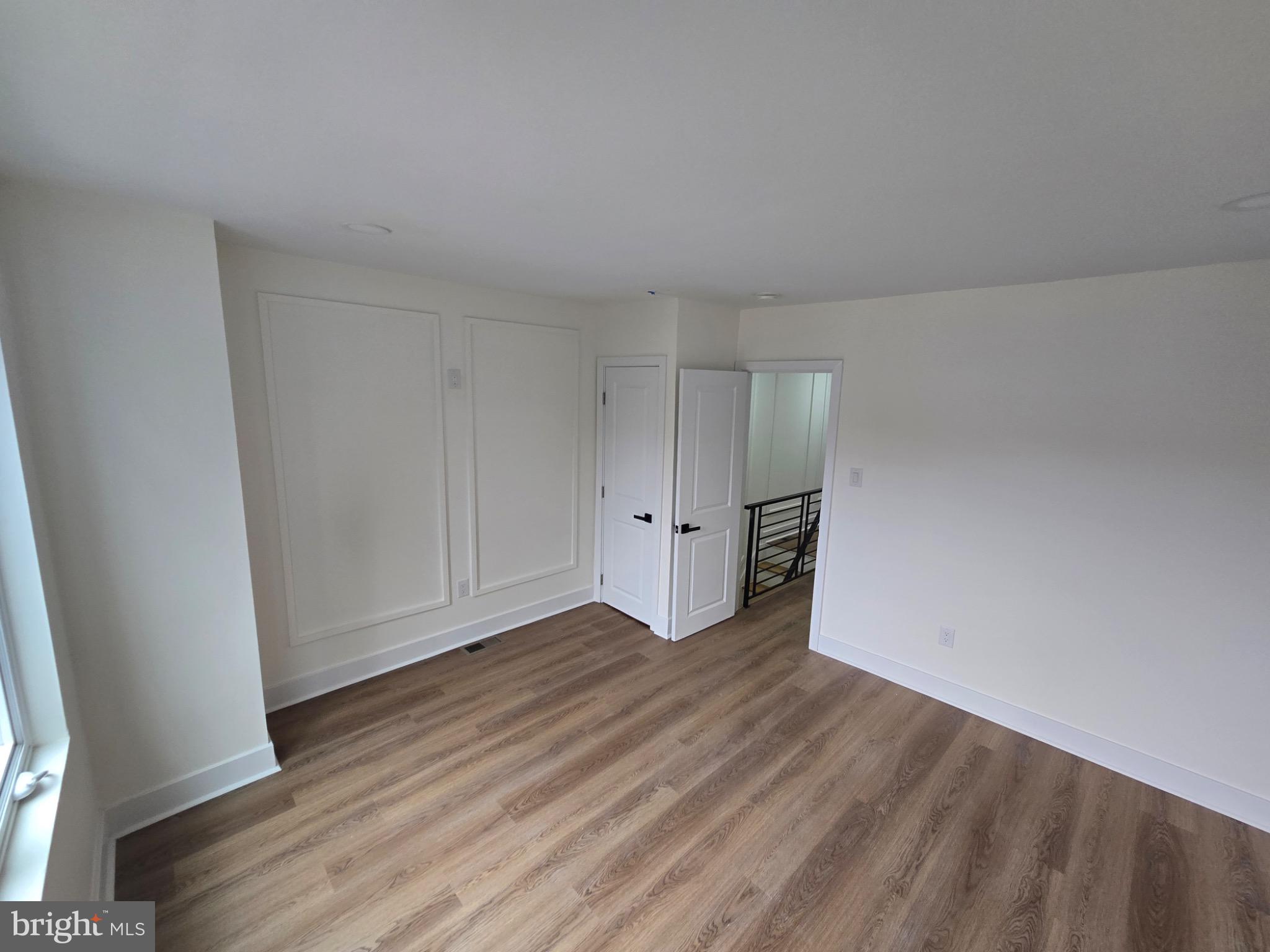 WEST OAK LANE - Residential