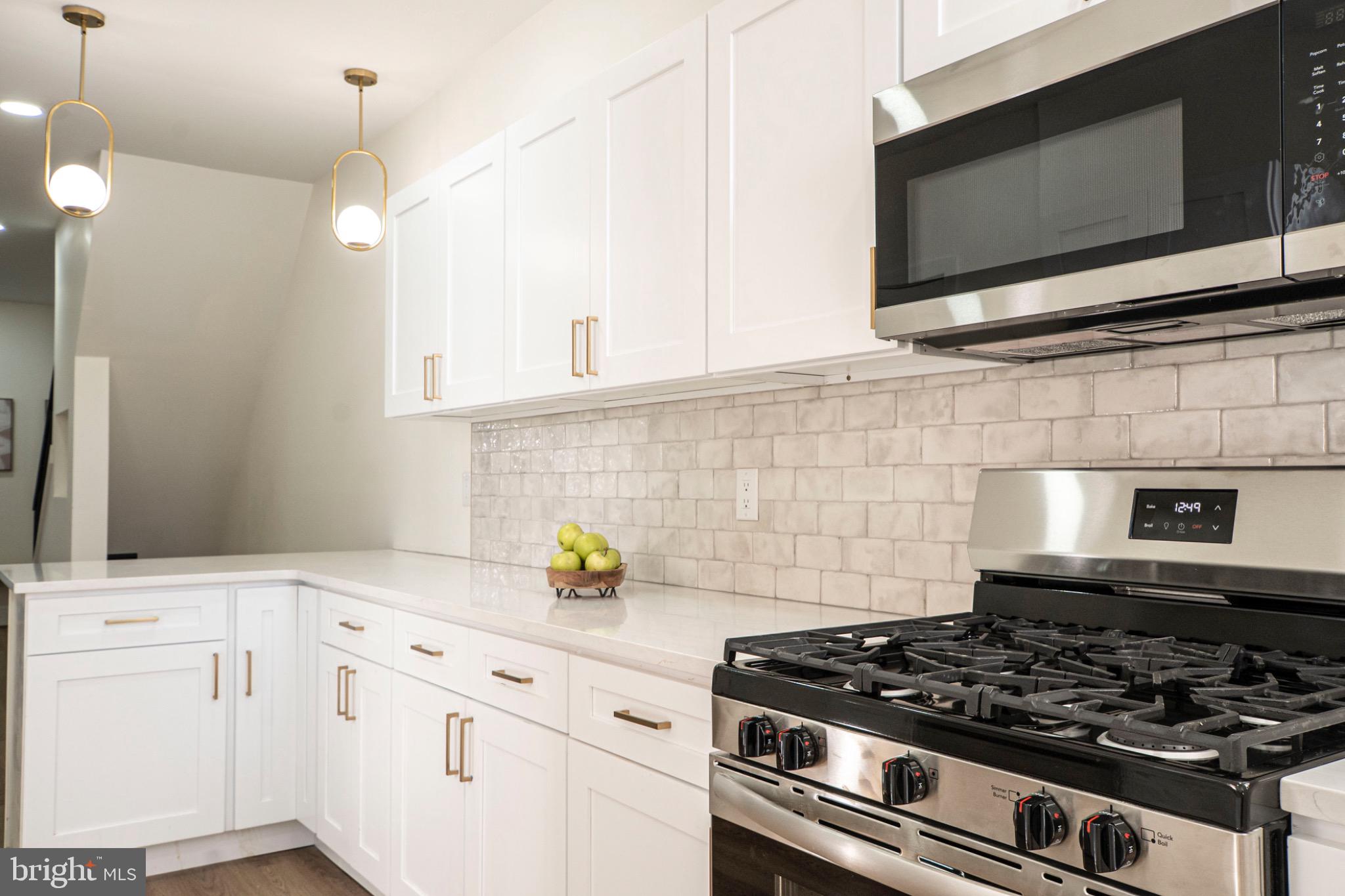 WEST OAK LANE - Residential