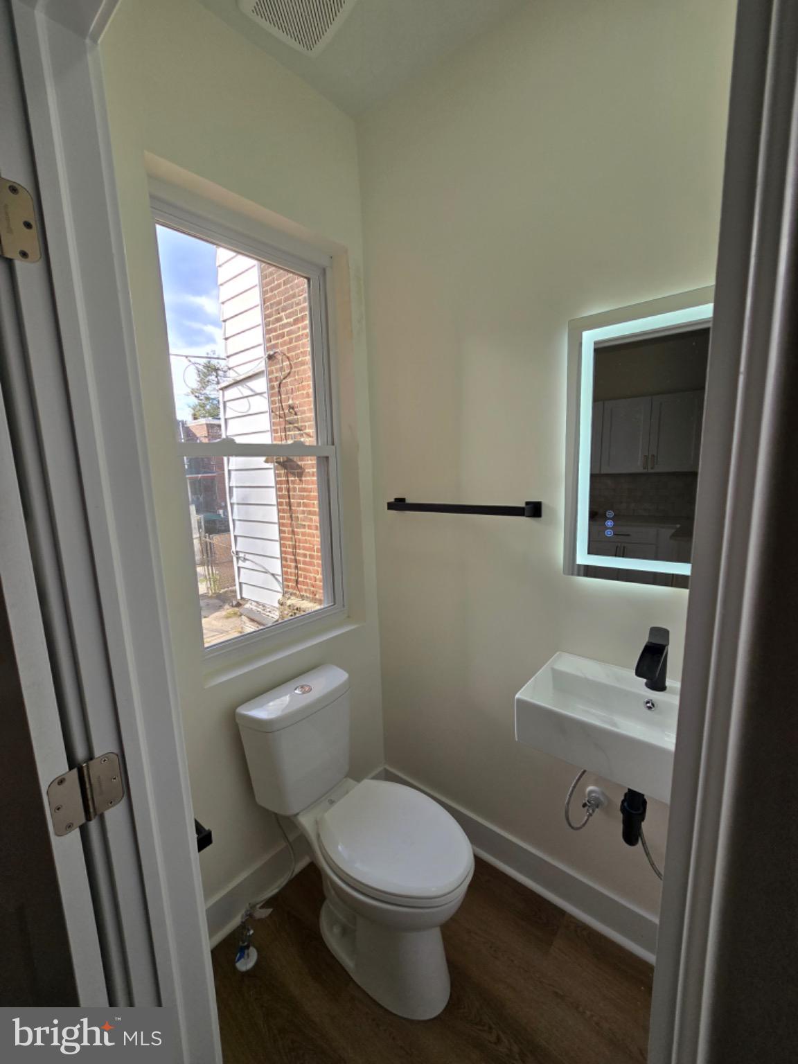 WEST OAK LANE - Residential